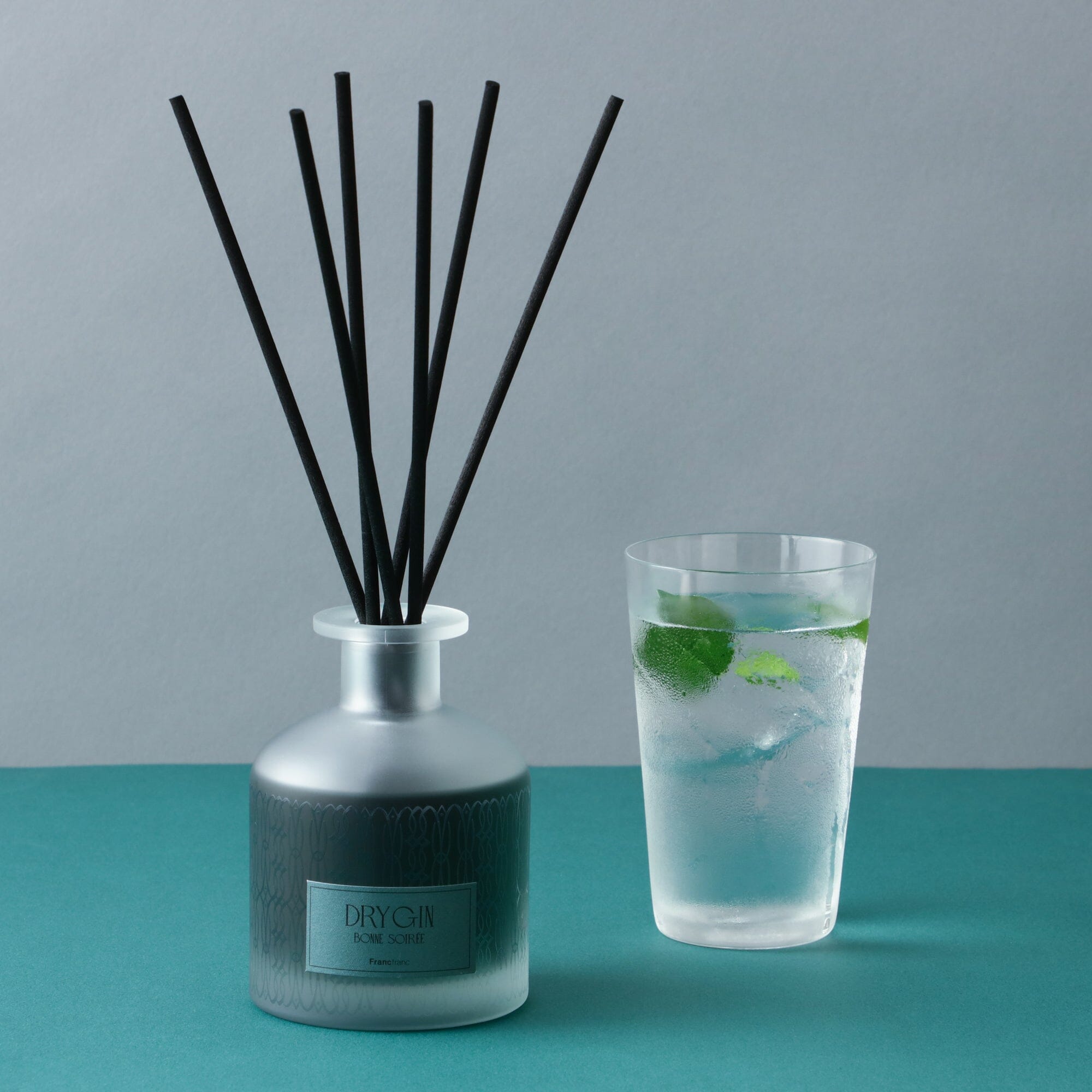 Premium Bonne Soiree Diffuser Dry Gin - Aromatic Botanical Spirit for Cocktails & Mixology | Perfect for Home Bars, Parties & Gift Giving