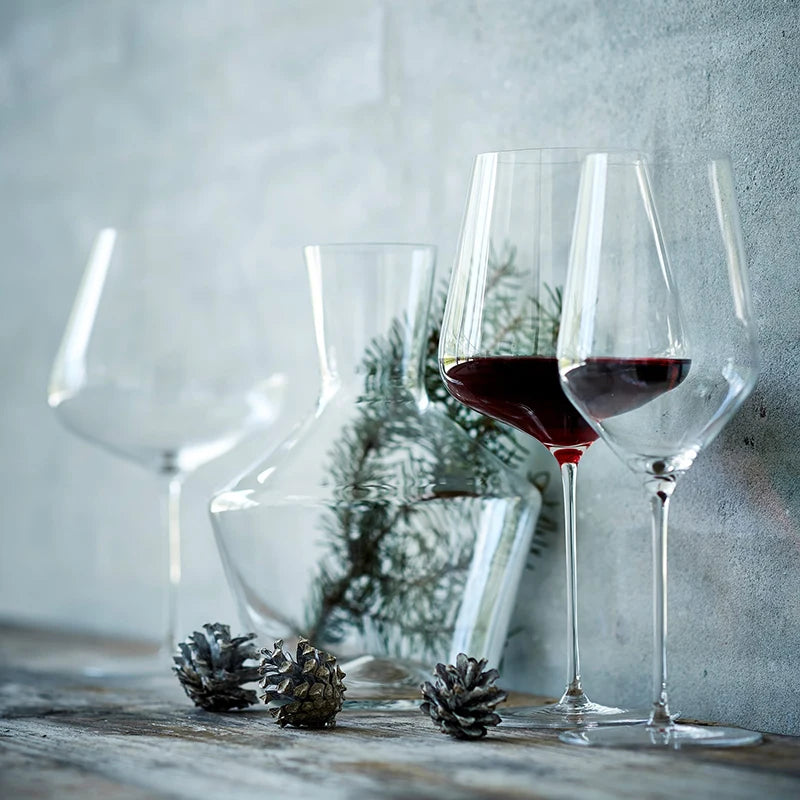 Premium Globo Glass Decanter Set - Elegant Crystal Wine Decanter with Aerator for Red Wine - Perfect for Gifts, Dinner Parties & Home Bar Accessories