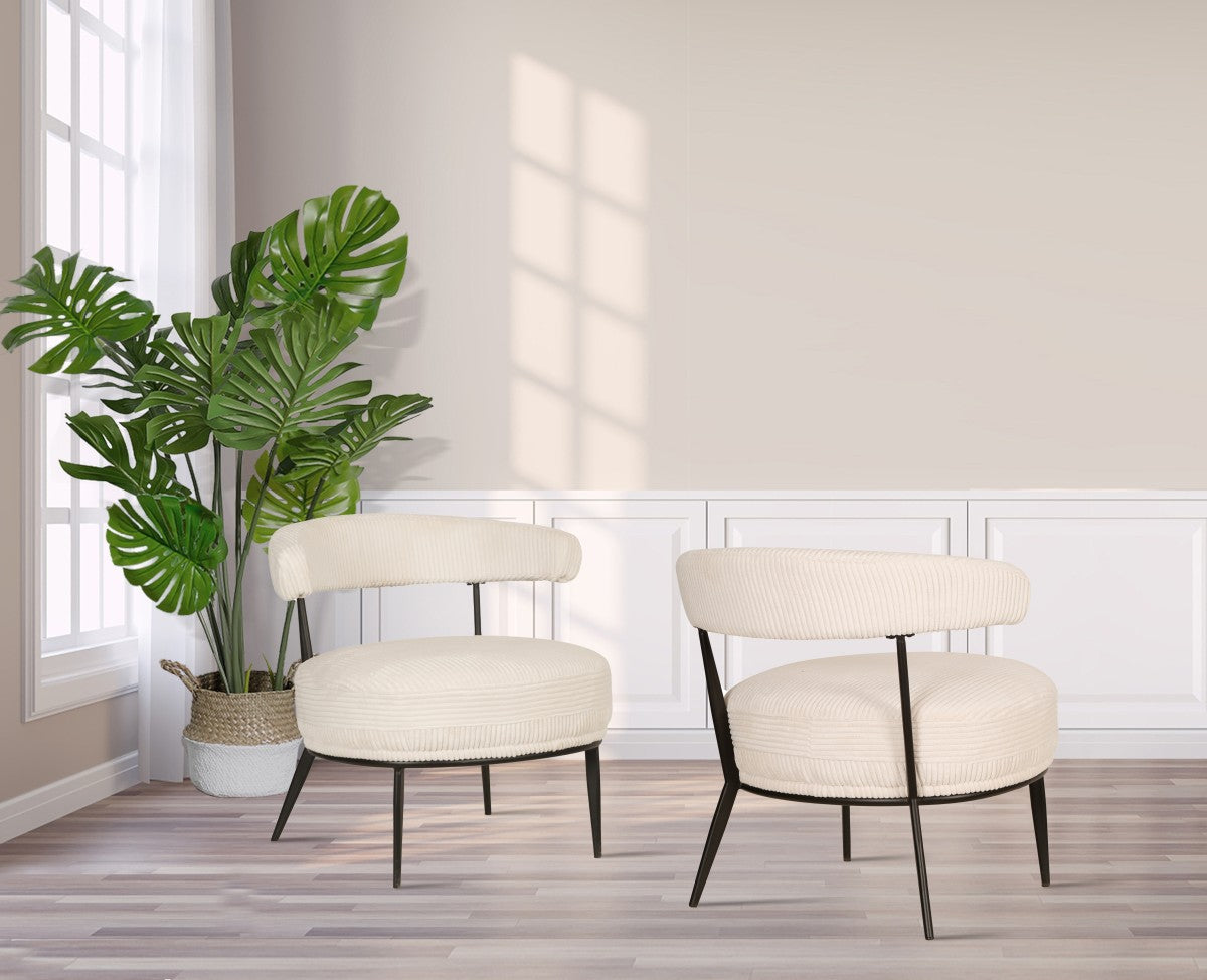Modern Cream Accent Chair - Soft Upholstered Living Room Armchair for Home, Office & Lounge - Comfortable Reading Chair with Sturdy Metal Legs