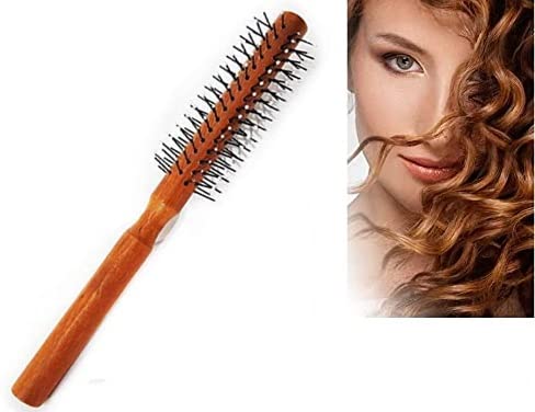 Raaya Hair Brush for Women & Men - Detangling Paddle Brush for Smooth & Shiny Hair - Styling Brush for All Hair Types (Cream, Pack of 1) - Perfect for Home, Travel & Salon Use