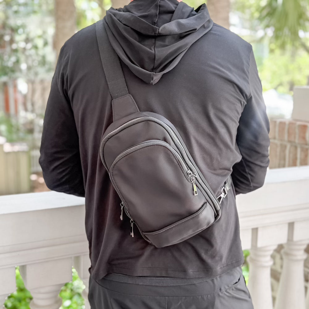 Stylish L'uomo Men's Crossbody Bag - Durable & Fashionable Shoulder Bag for Everyday Use, Travel, and Work