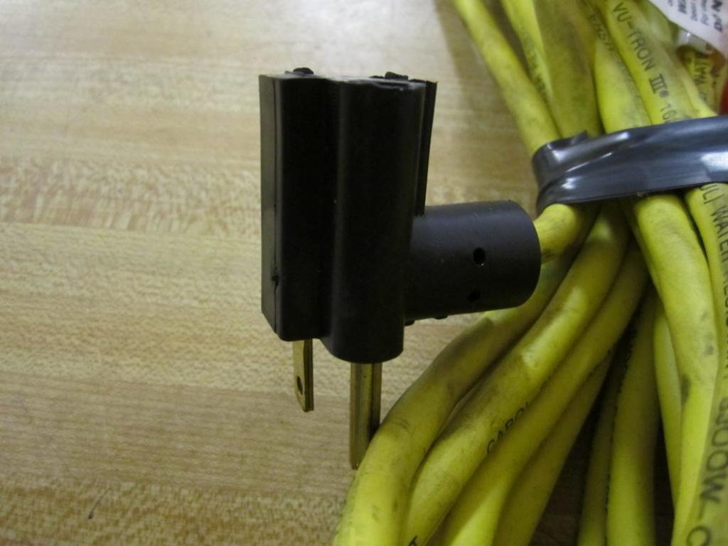 Dayton 3BY81 High Temperature Float Switch - Ideal for Water Tanks, Pools, and Industrial Liquid Level Control