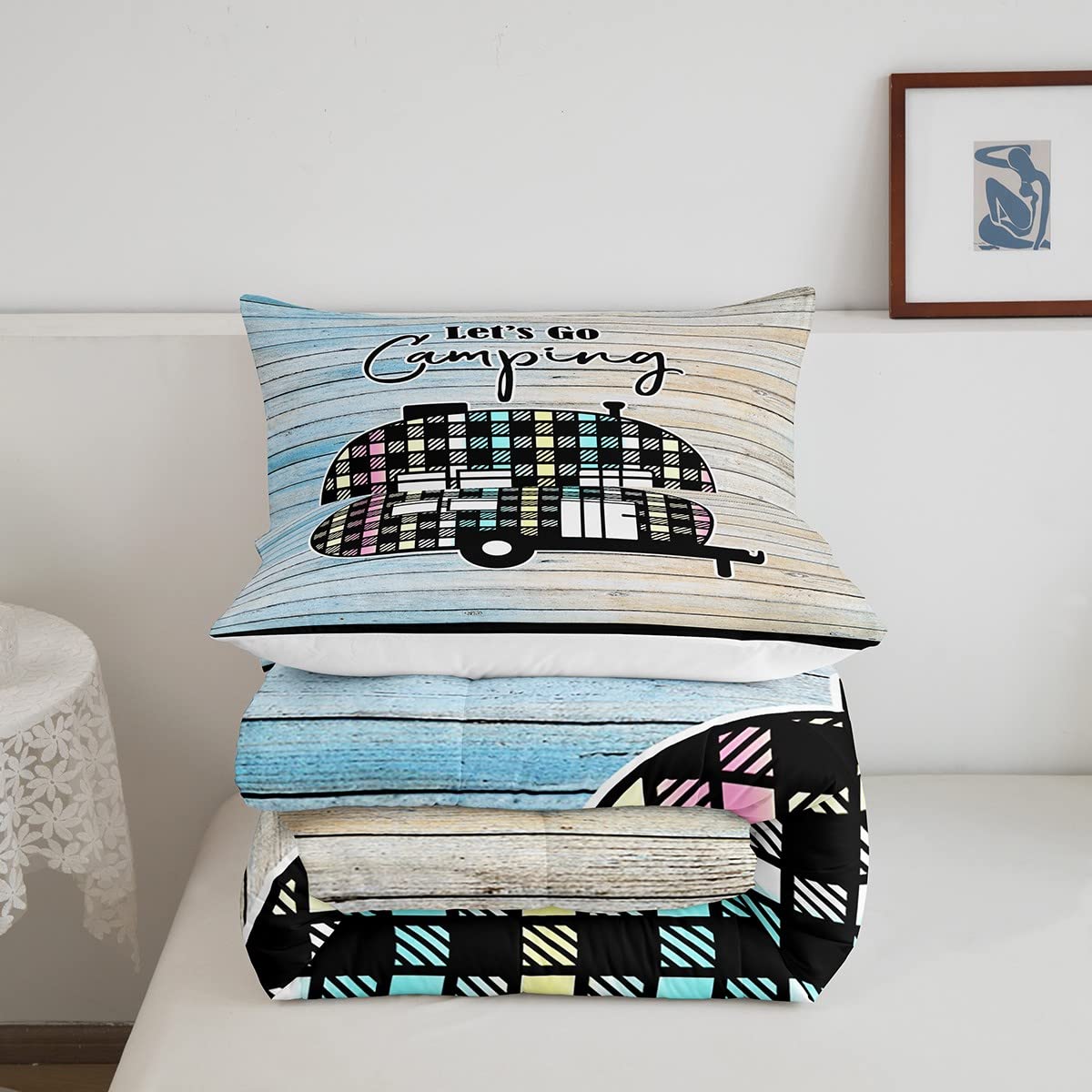 **Kids Farmhouse Style Camper Comforter Set - 3Pcs Queen Size Sports Theme Bedding for Boys & Girls, Cartoon Camping Car Pattern Quilt - Perfect for Bedroom, Dorm, and Sleepovers**