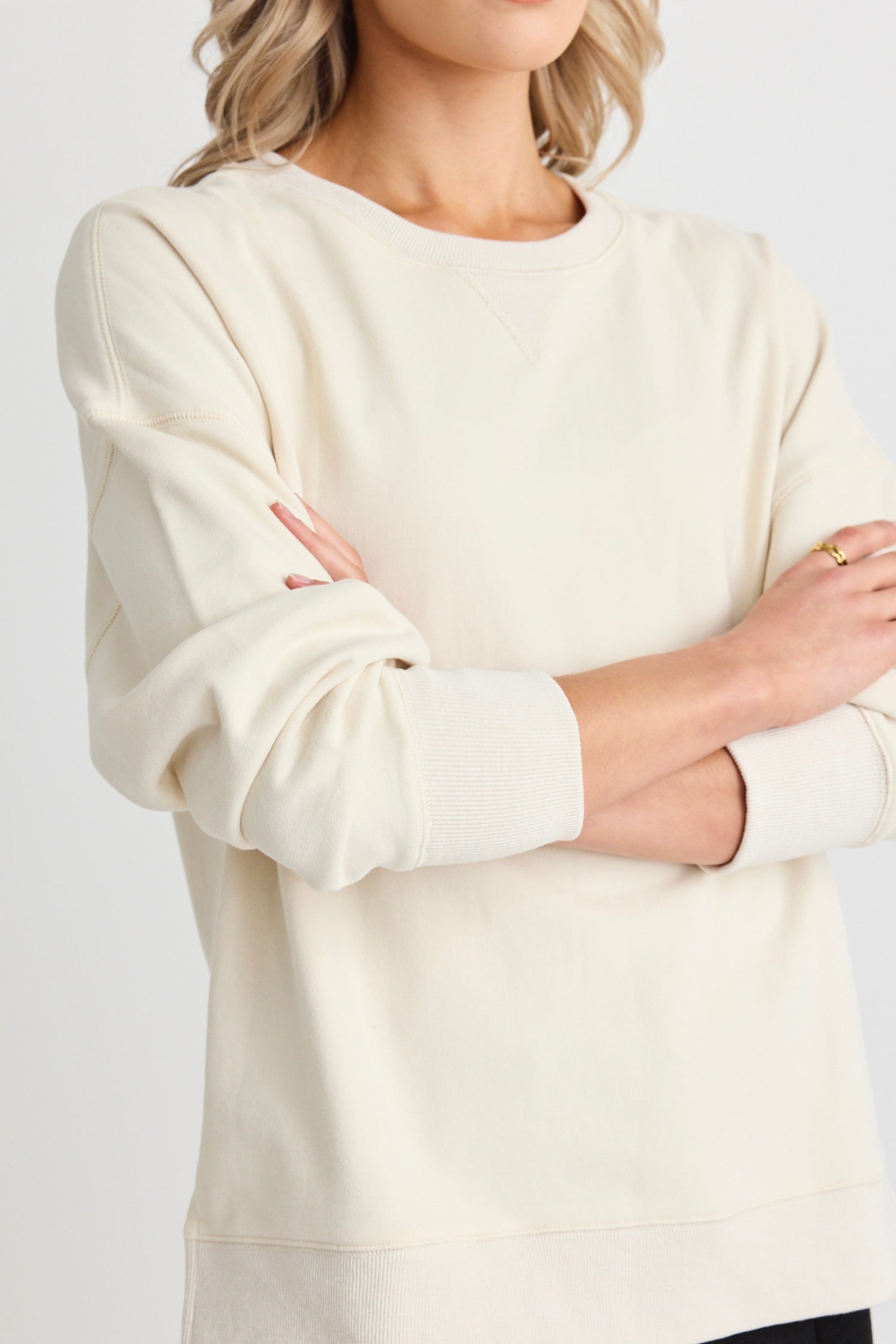 Halcyon Cream Relaxed Sweatshirt - Soft Casual Pullover for Women & Men | Perfect for Lounge Wear, Weekend Outings & Cozy Evenings