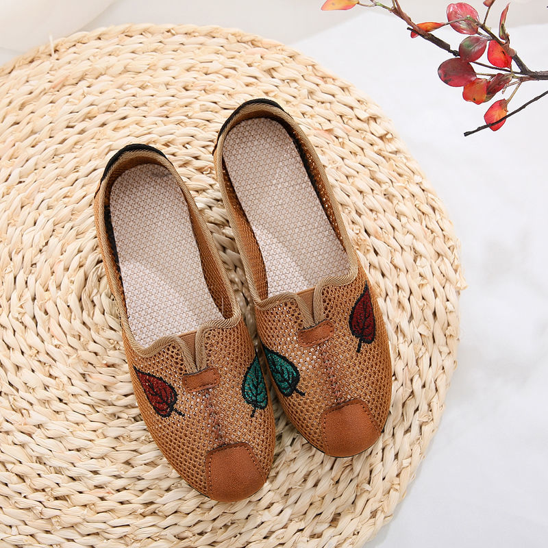 Women's Comfortable Flat Shoes - Breathable & Lightweight Cloth Slip-Ons for Casual Wear, Walking & Travel