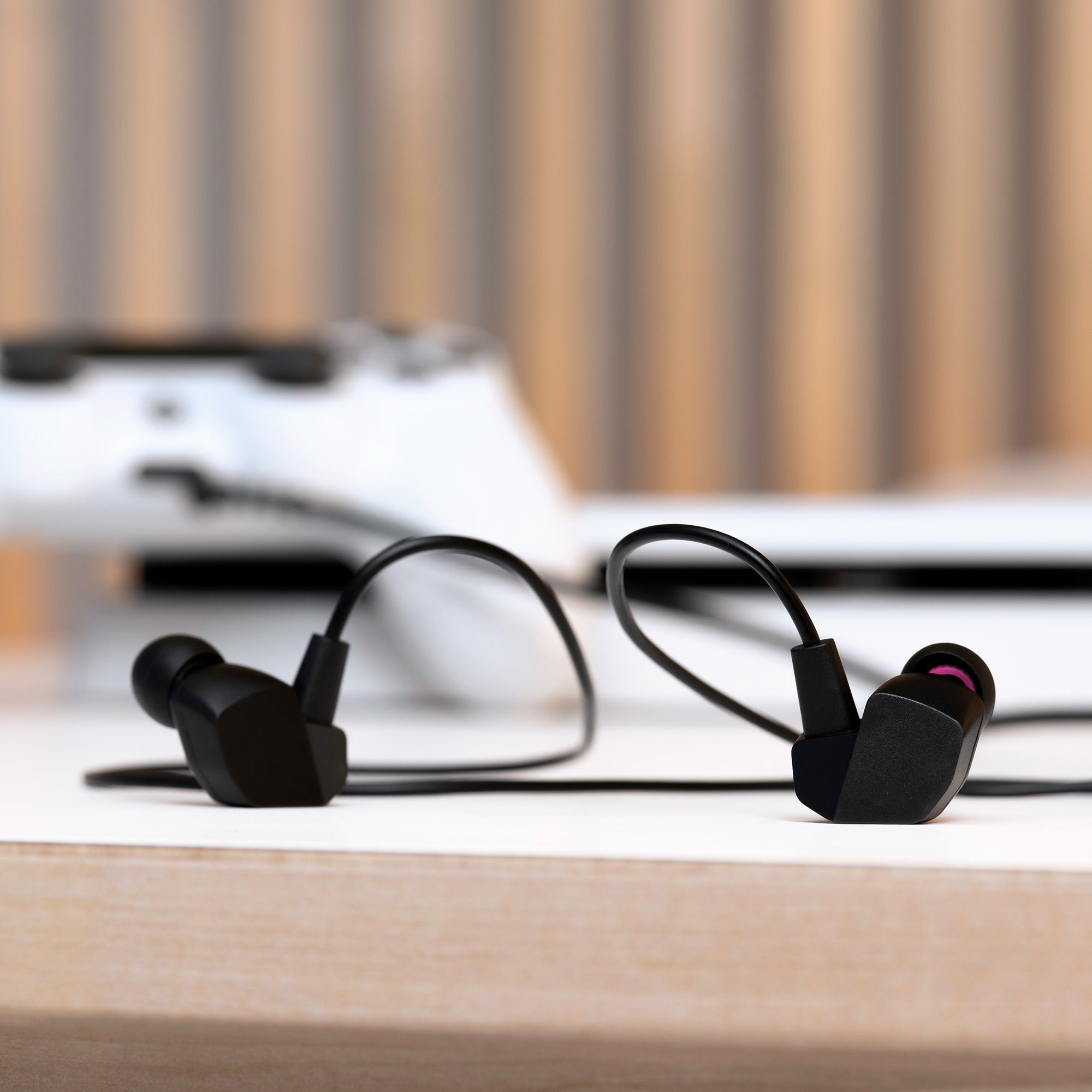 Final Audio VR3000 High-Fidelity In-Ear Earphones - Premium Sound for Gaming, Music & Travel - Perfect for Gamers, Audiophiles & Commuters