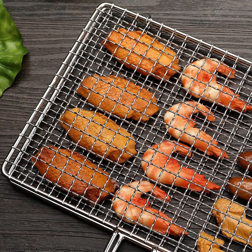 Premium Stainless Steel Grilling Basket with Handle - 28x23cm BBQ Grill Basket for Fish, Vegetables, Steak, Shrimp & Meat | Portable Barbecue Tool for Outdoor Cooking, Camping & Backyard Parties (Silver)