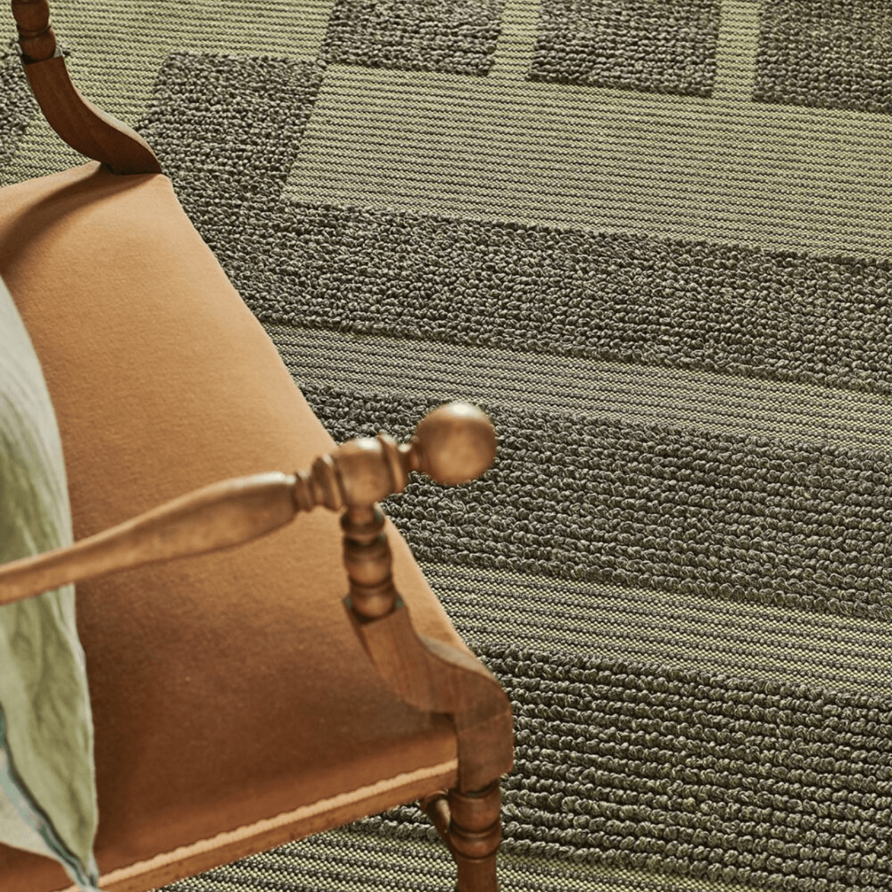 Stylish Belize Geometric Outdoor Rug - Waterproof & Durable for Patio, Deck, Garden - Perfect for Backyard, Poolside & Porch Decor