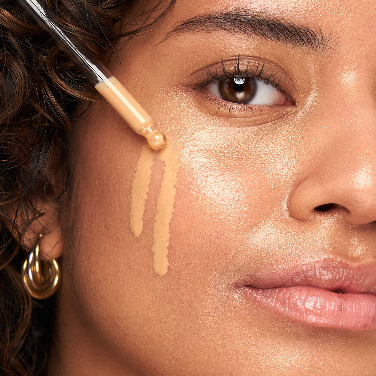 Best SPF 50 Daily Face Primer for Makeup - Oil-Free & Non-Greasy Formula for Sun Protection & Smooth Skin | Perfect for Outdoor Activities & Everyday Wear