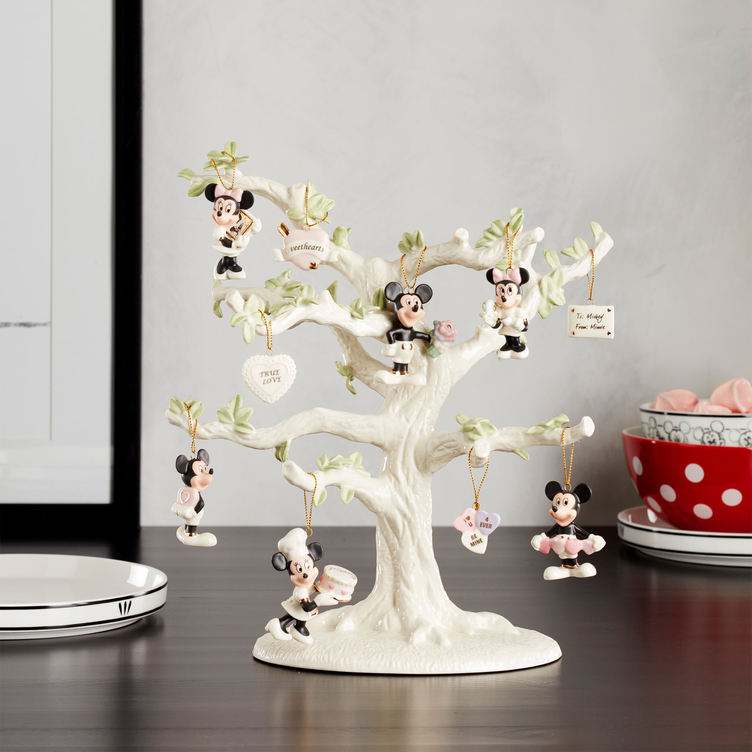 Disney Romantic Moments 10-Piece Christmas Ornament Set - Perfect for Holiday Decorations, Gift Giving & Disney Lovers