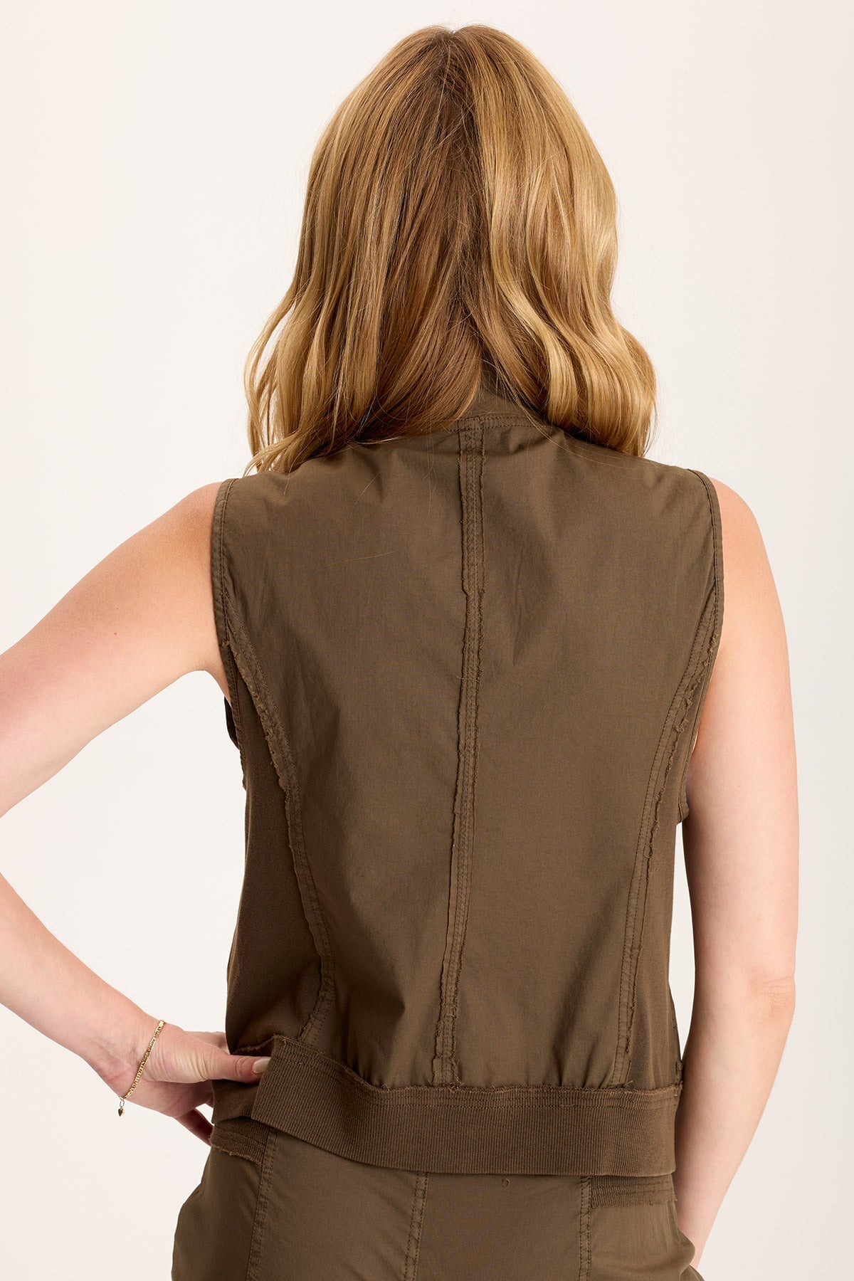 Grindelle Cargo Vest for Men & Women - Lightweight Poplin & Jersey Fabric - Outdoor Hiking, Travel & Workwear Utility Vest