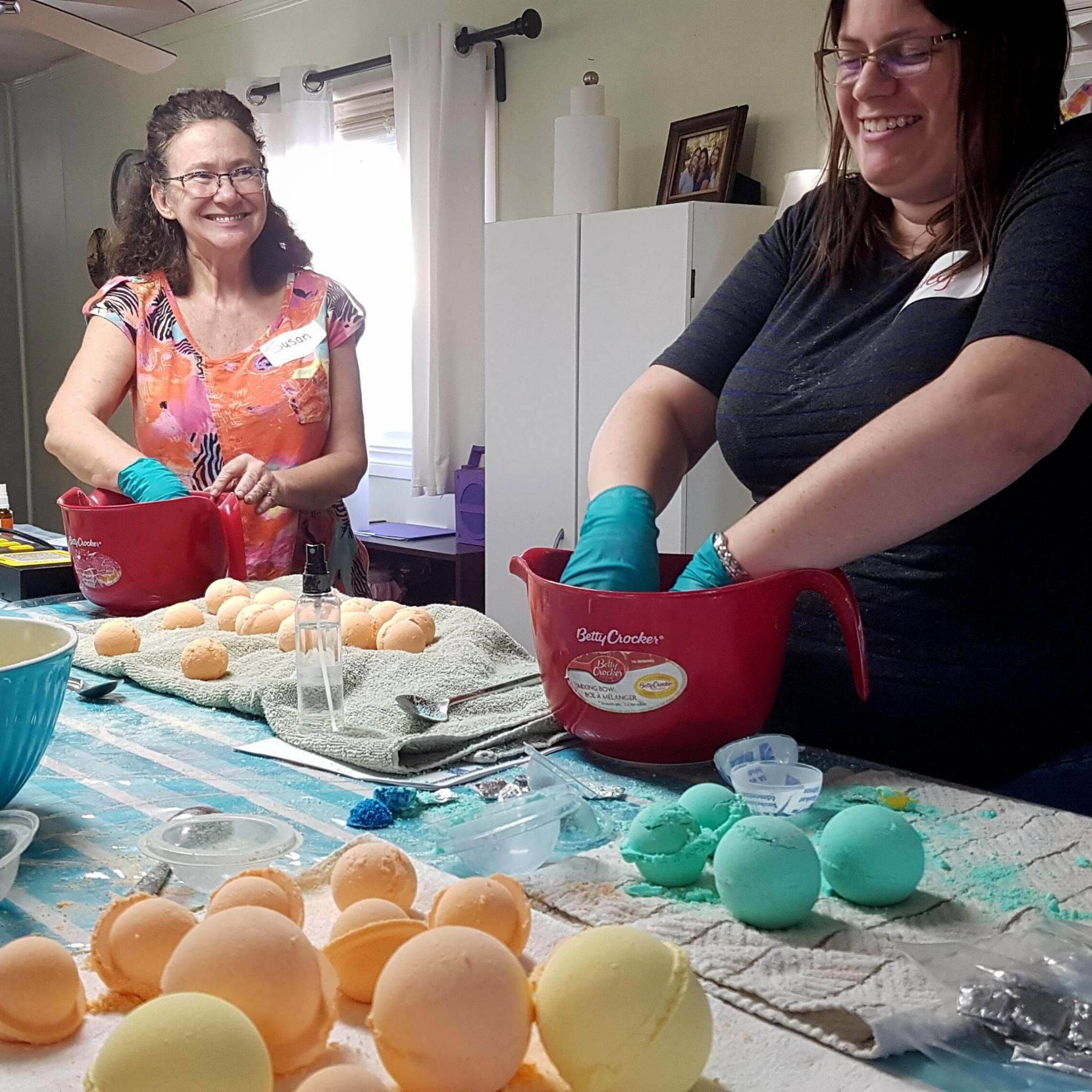 Pressed Bath Bomb Class - DIY Spa Kit for Relaxation & Self-Care | Learn to Make Luxury Bath Bombs at Home | Perfect for Gifts, Parties & Stress Relief