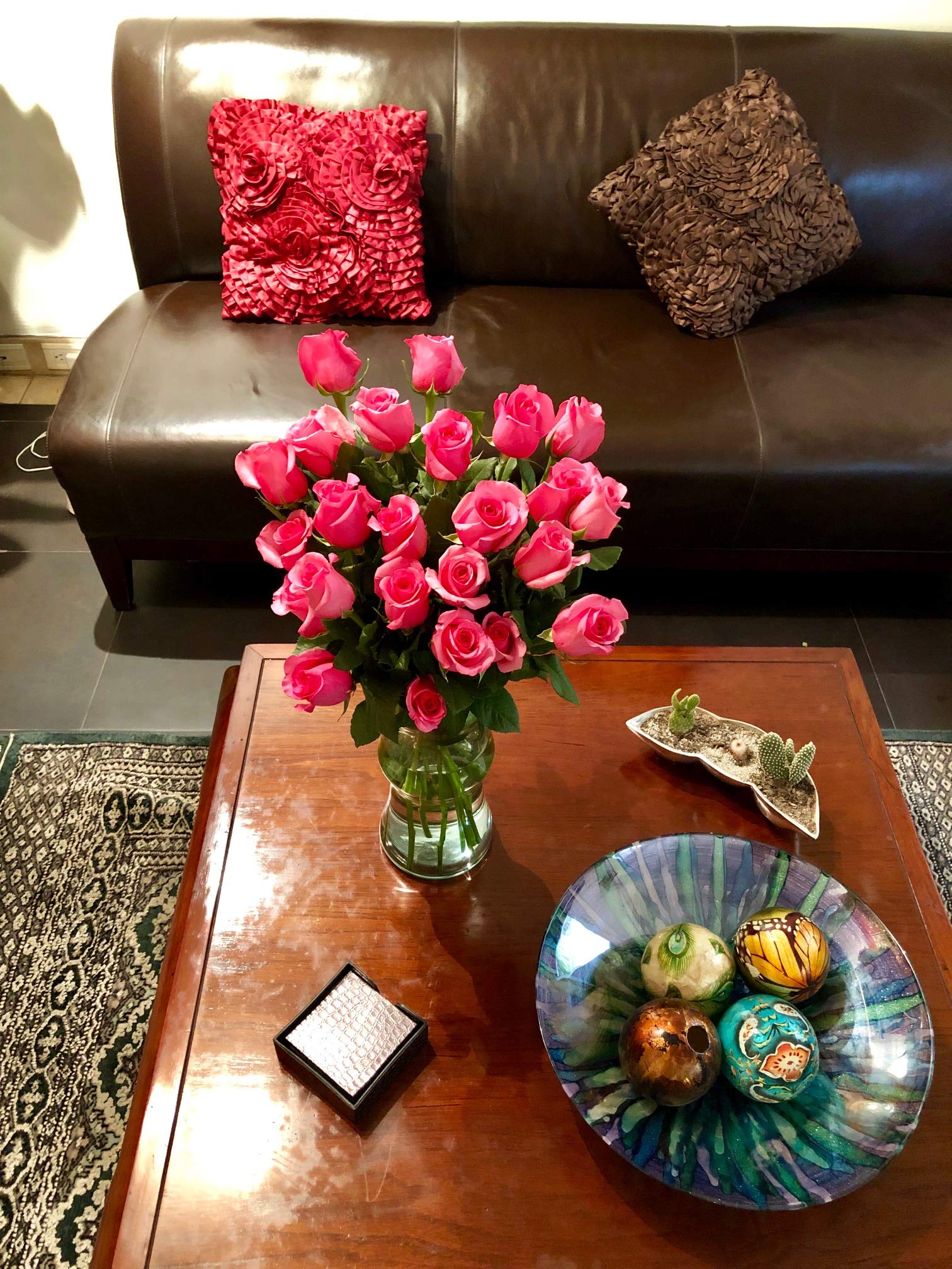 100 Fresh Cut Hot Pink Roses - Premium Dream Cut Flowers for Weddings, Anniversaries & Romantic Gifts