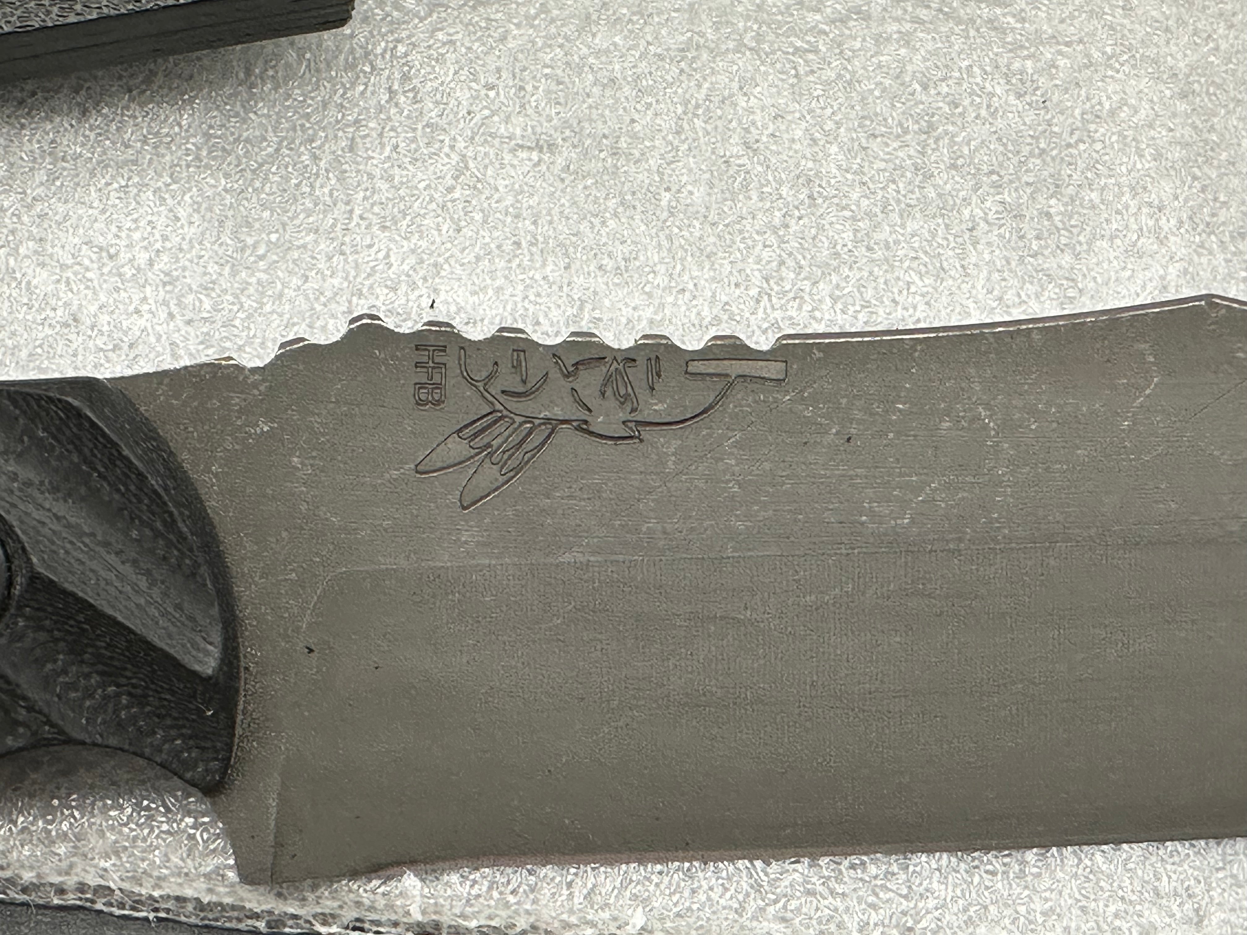 Half Face Blades Crow Scout - Premium Tactical Survival Knife for Outdoor Camping, Hunting & Bushcraft | Durable Full Tang Fixed Blade with Sheath | Perfect for Wilderness Adventures & Emergency Preparedness