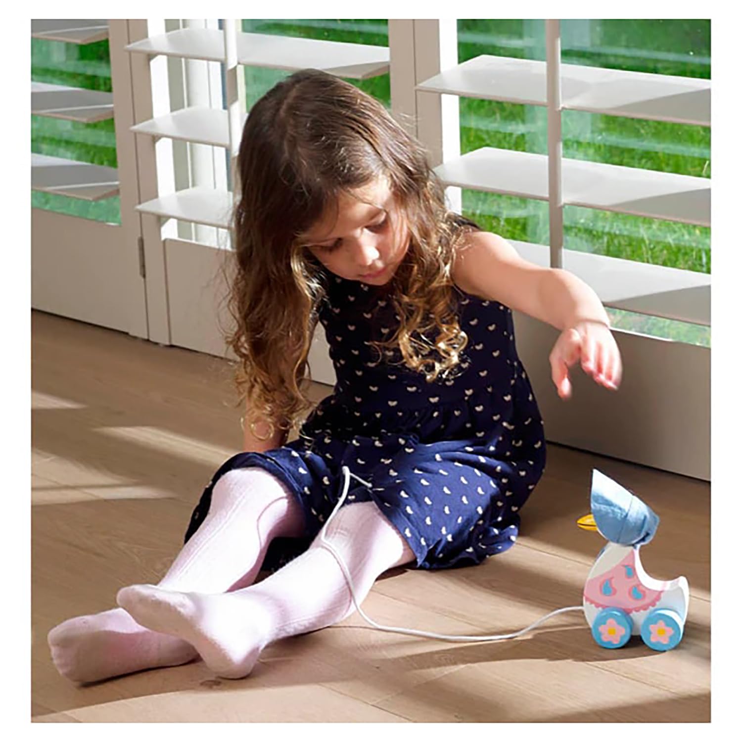 Orange Tree Toys Wooden Jemima Puddleduck Pull Along Duck - Classic Wooden Pull Toy for Toddlers, Perfect for Early Learning & Imaginative Play (Beatrix Potter Inspired)