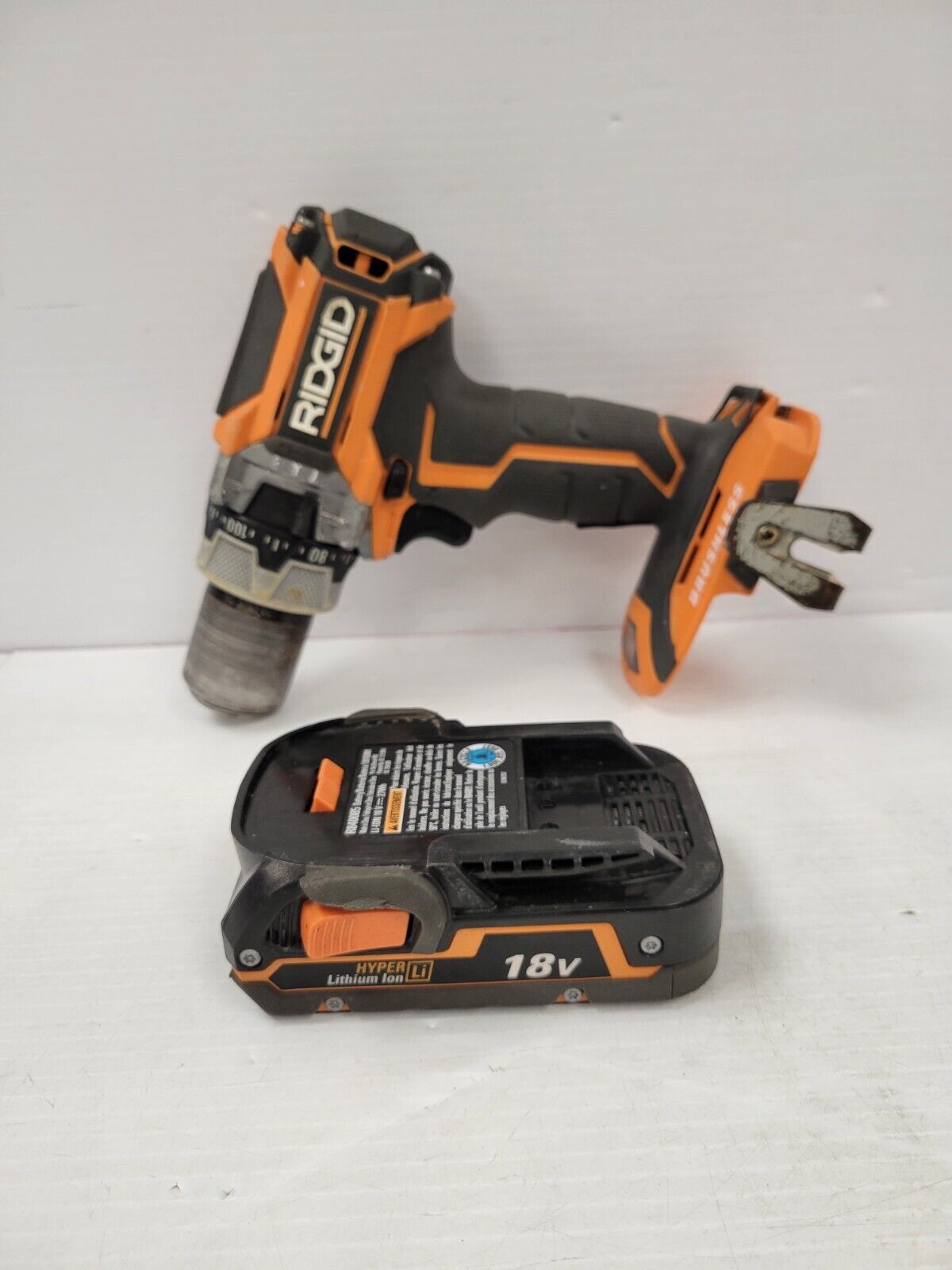 Ridgid R86116 18V Brushless Cordless Impact Drill with 1/2 Inch Chuck - Powerful Tool for Drilling and Fastening in Construction, Woodworking, and DIY Projects