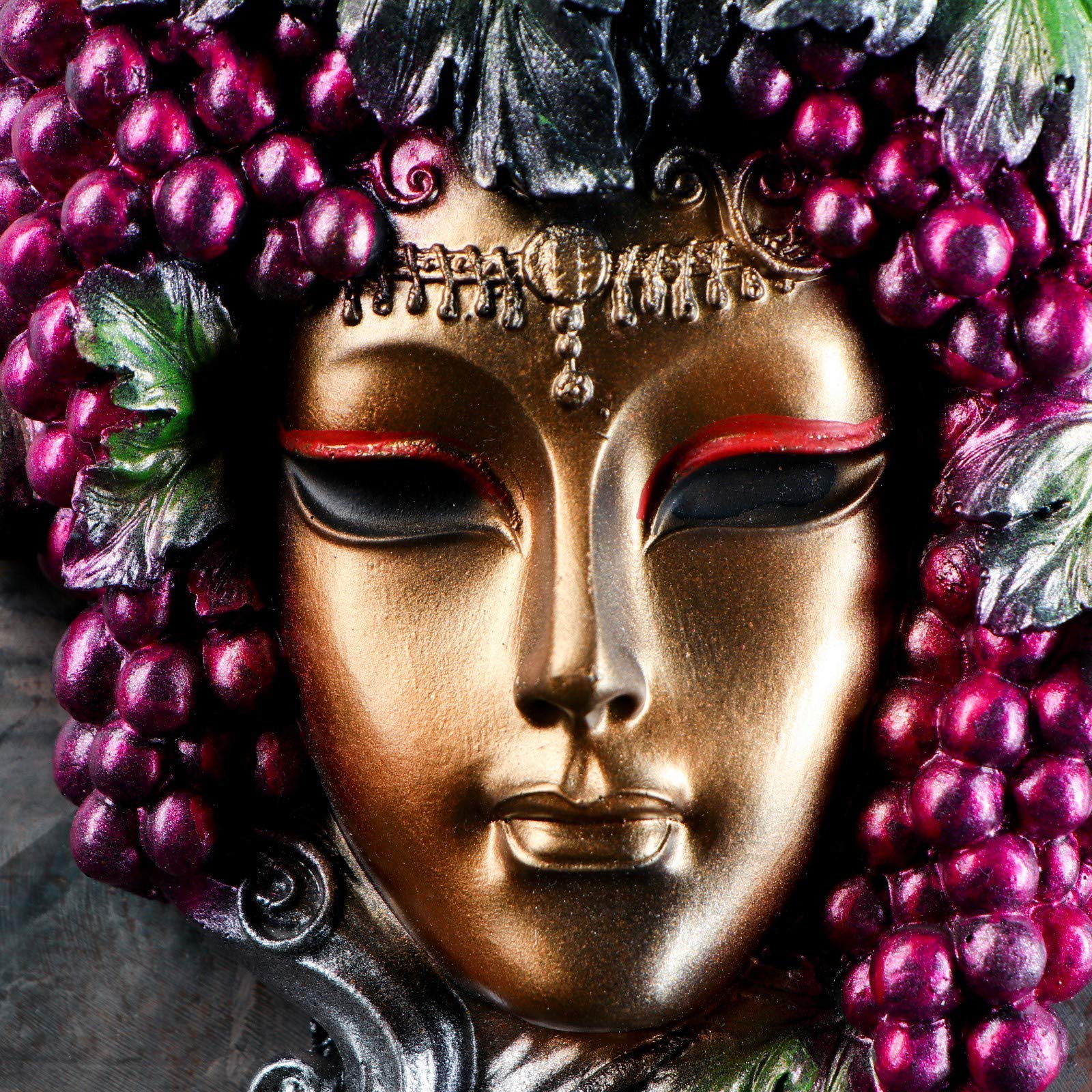 AEVVV Italian Style Decorative Wall Mask - Handcrafted Grape Ornament for Home Decor | Perfect for Living Room, Bedroom, or Wine Cellar Wall Art