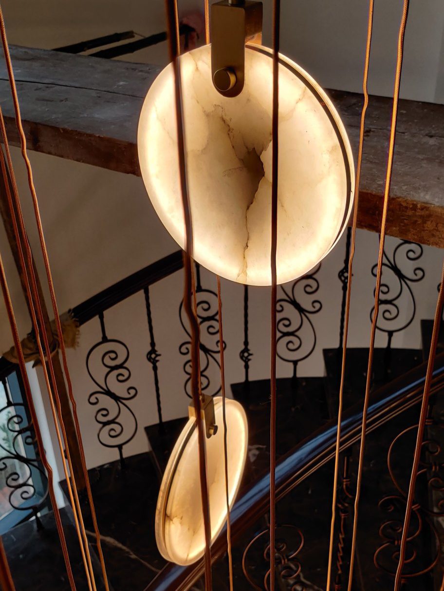 Elegant Harvest Alabaster Pendant Lamp - Natural Stone Lighting Fixture for Dining Room, Bedroom & Living Room Decor
