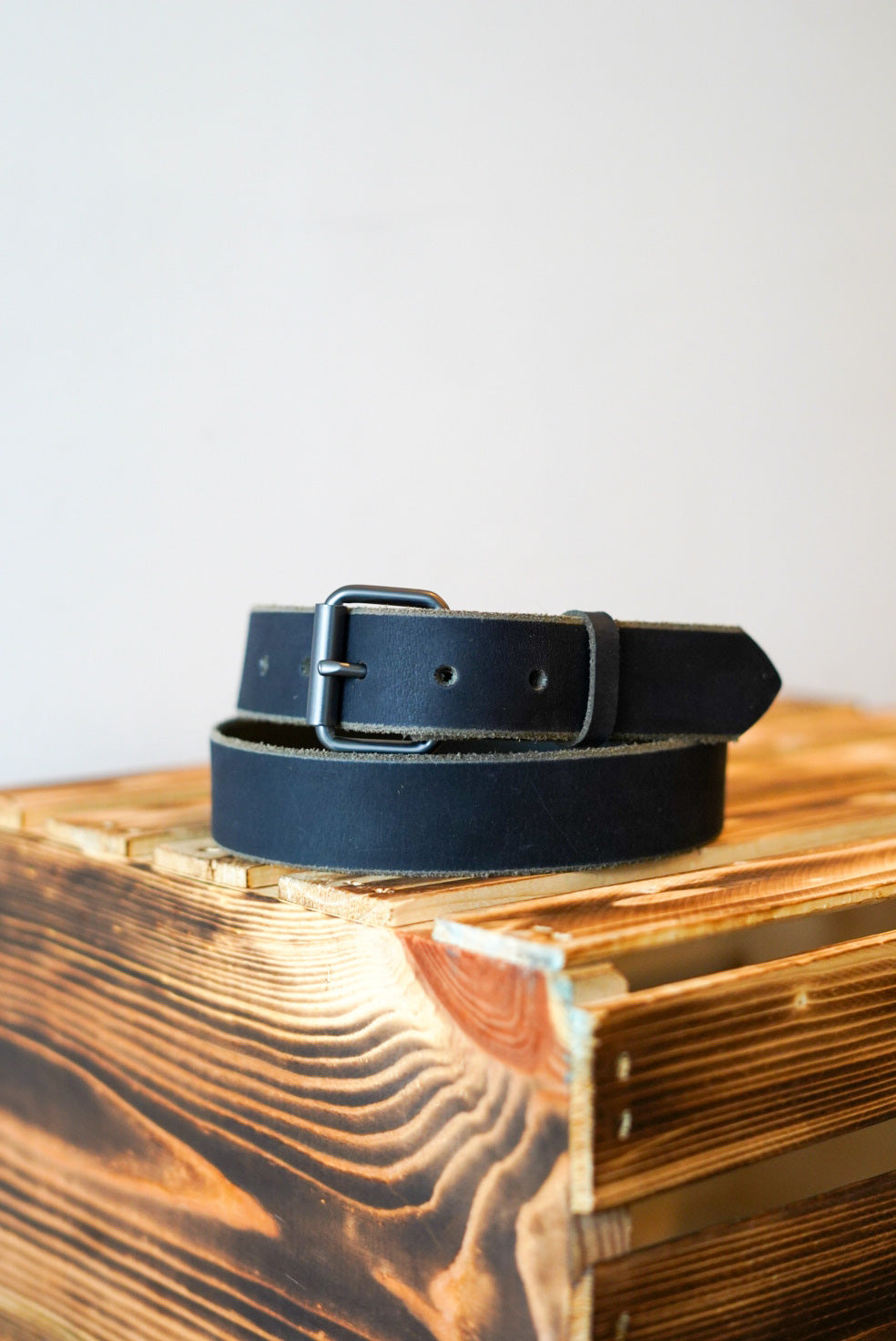 Premium 1 1/4 Inch Water Buffalo Leather Belt with Black Finish & Gunmetal Hardware - Durable Dress Belt for Men, Perfect for Office, Formal Events & Everyday Wear