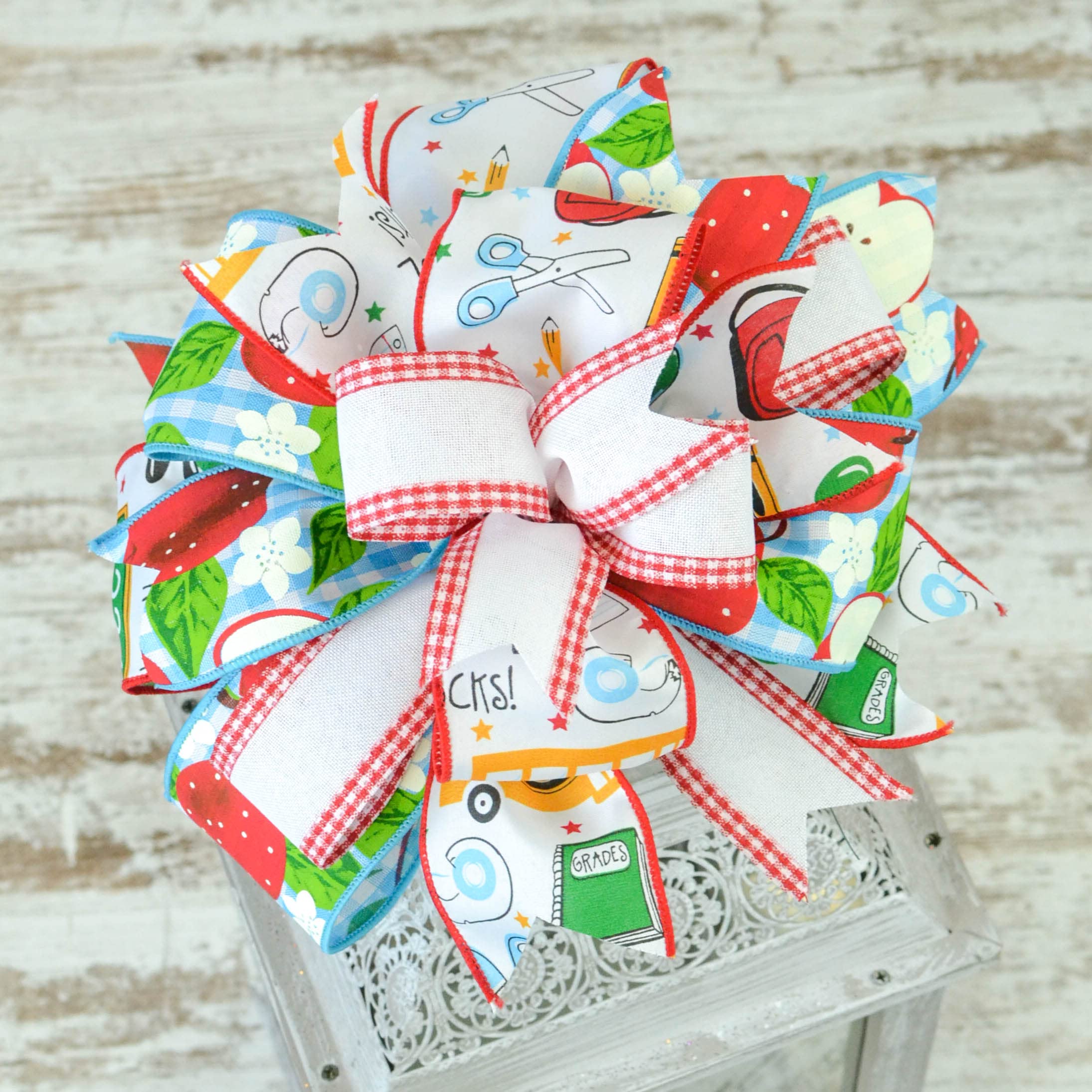 Handmade Burlap Lantern Wreath Bow - Farmhouse Style Decorative Embellishment for DIY Wreaths - Set of 25 (Red/White) - Perfect for Teacher Gifts, Christmas Decor, and Rustic Home Accents