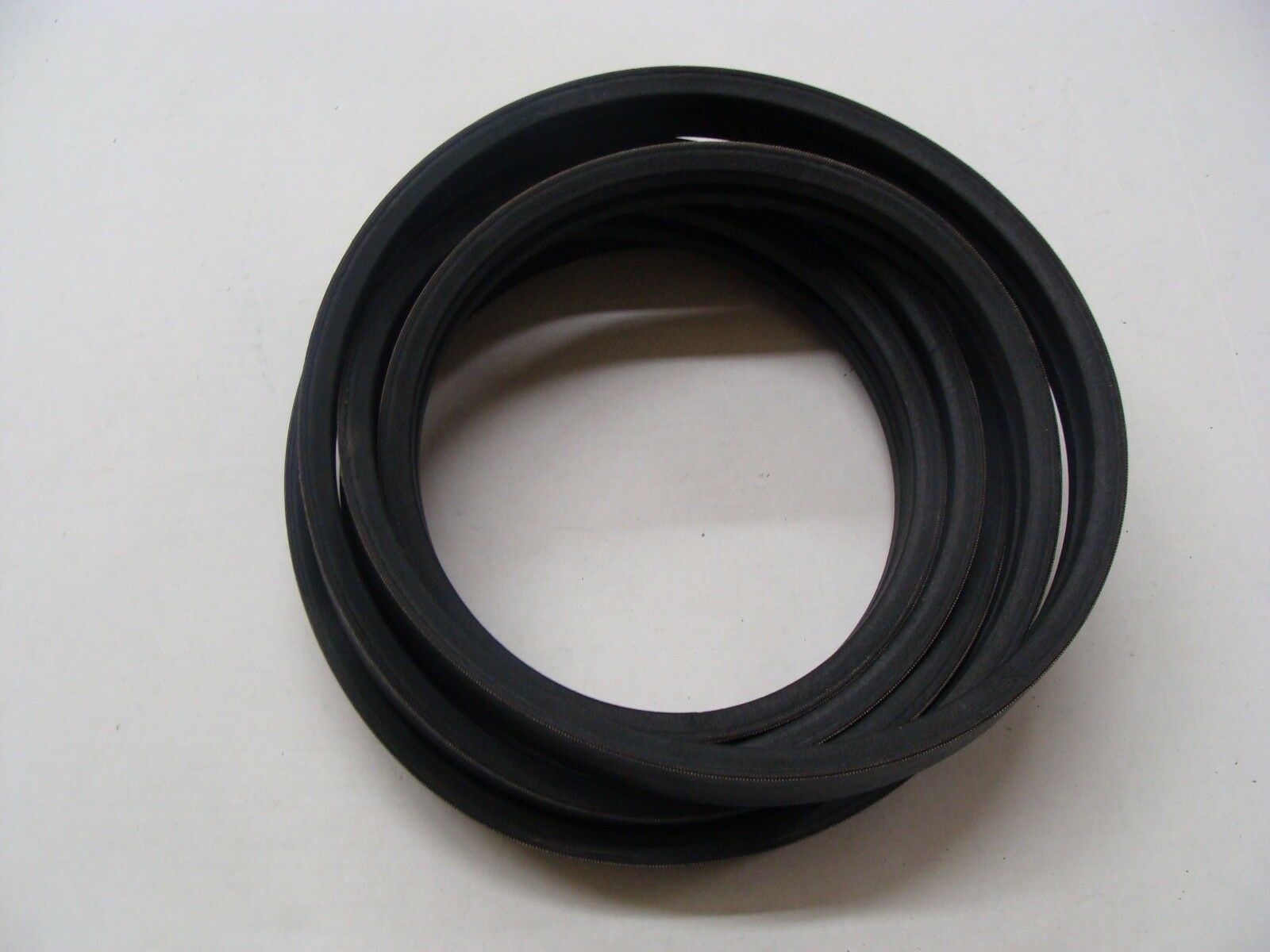 Kubota K567734710 V-Belt Replacement for Tractors & Mowers - Durable Drive Belt for Agricultural Equipment & Outdoor Power Tools - Perfect for Farming, Landscaping & Lawn Maintenance