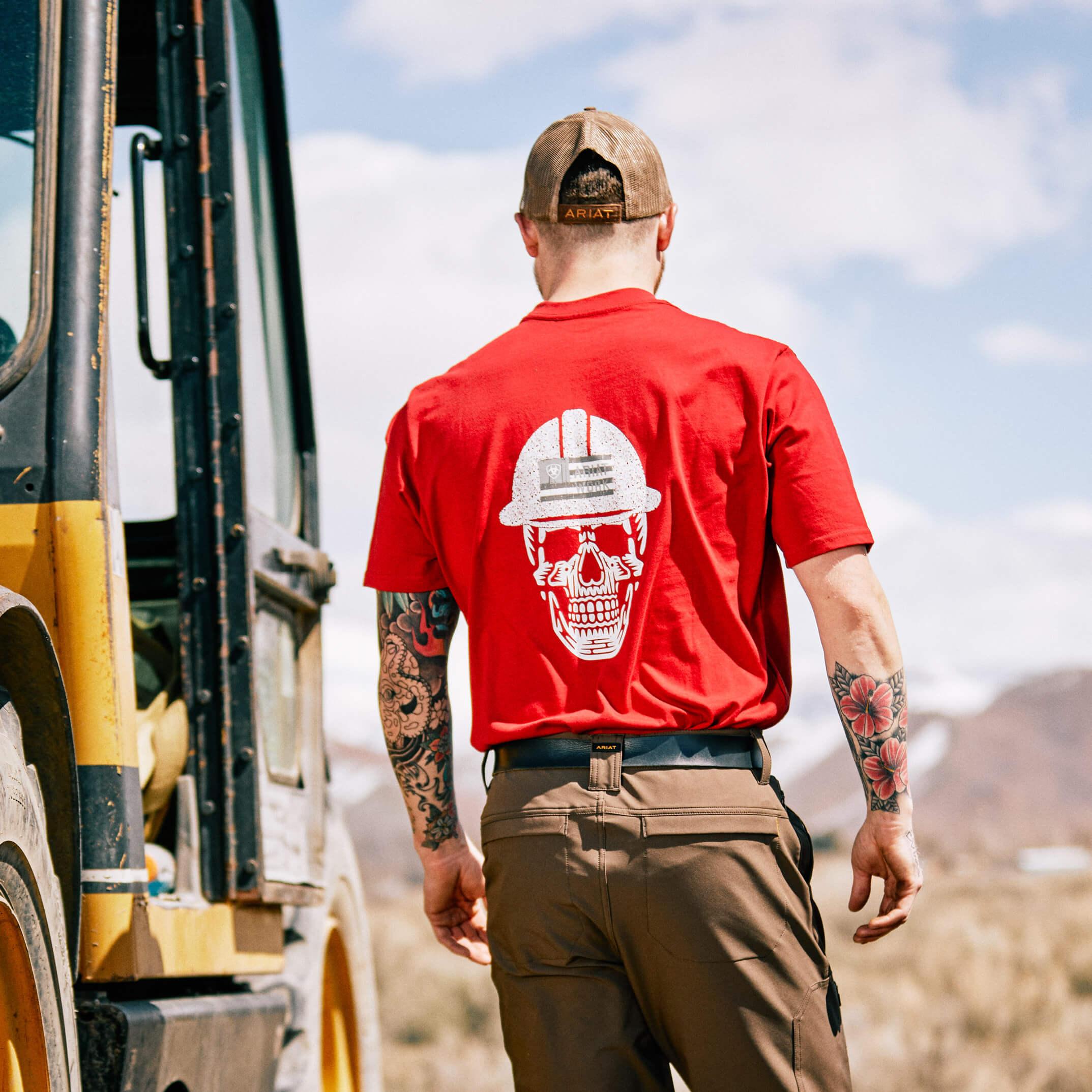 Rebar Cotton Strong Roughneck Graphic T-Shirt - Durable Workwear for Construction & Outdoor Activities - Rio Red
