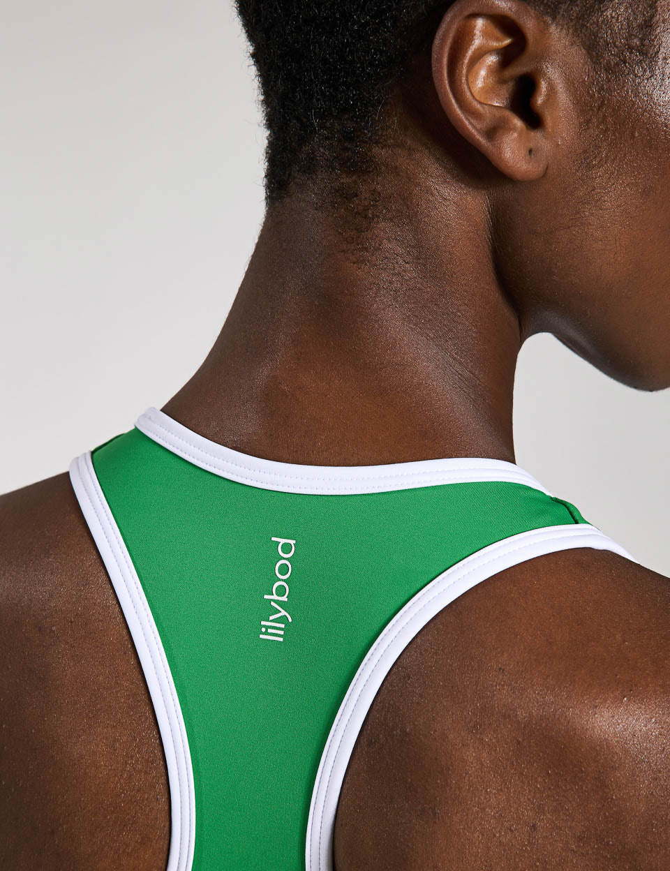 Clare Sports Bra for Women - High Support Workout Top - Kelly Green - Perfect for Yoga, Running & Gym Fitness