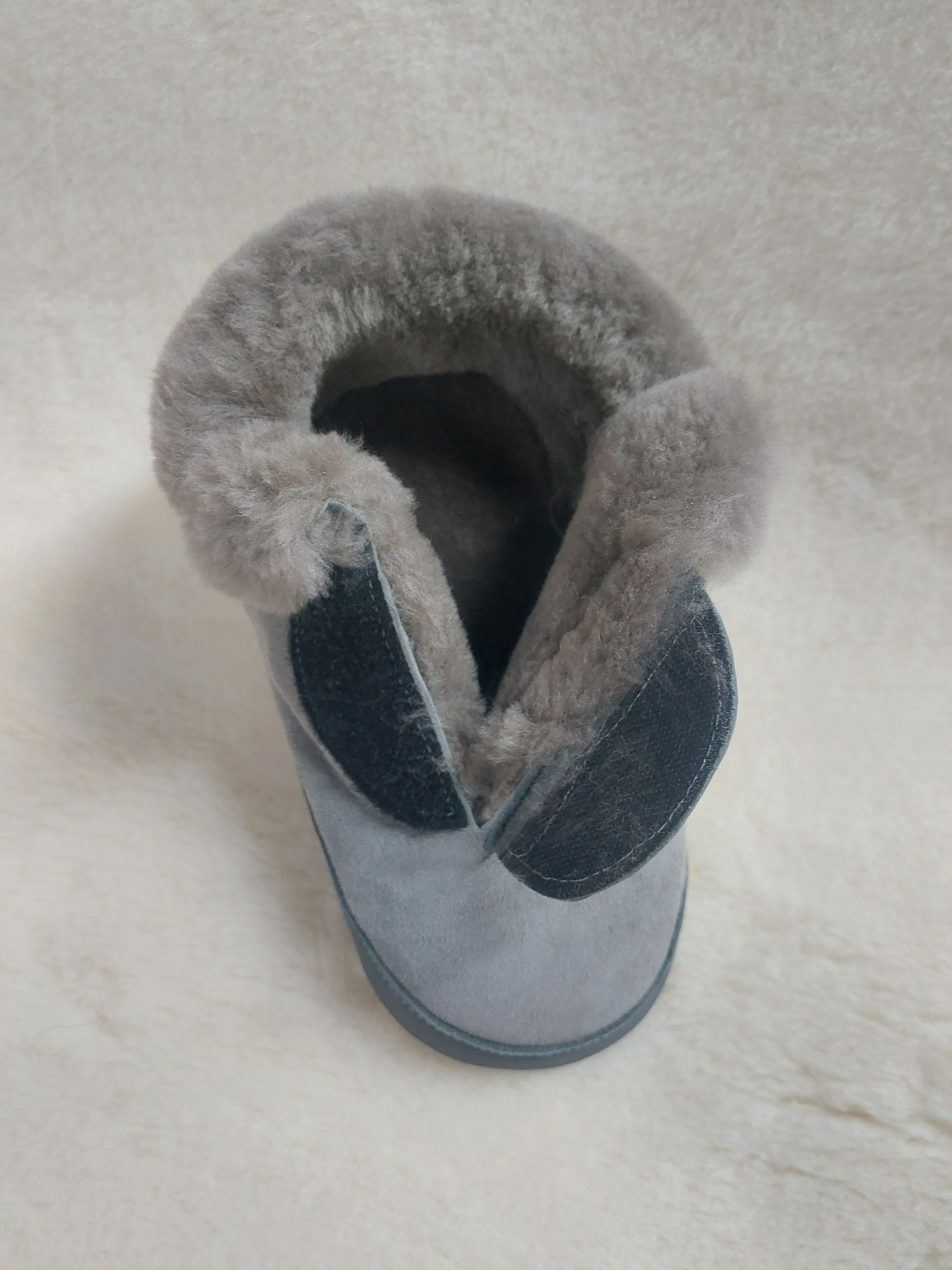 Sheepskin Medical Slippers for Women & Men - Comfortable Orthopedic House Shoes for Flat Feet & Plantar Fasciitis - Perfect for Home, Hospital & Recovery Use