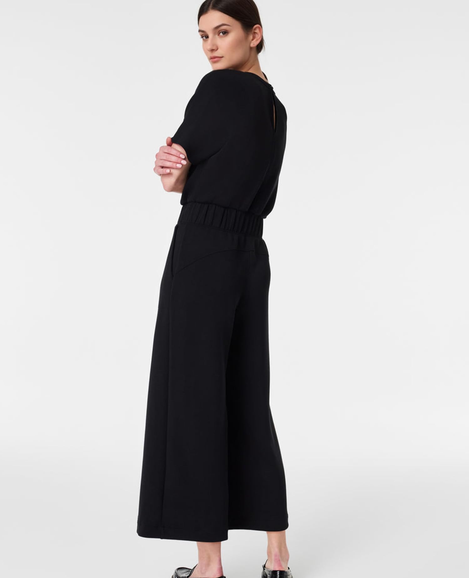 Women's Casual Short Sleeve Cropped Jumpsuit - Wide Leg Romper with Loose Fit for Summer | Perfect for Beach Outings, Weekend Brunch & Vacation Wear