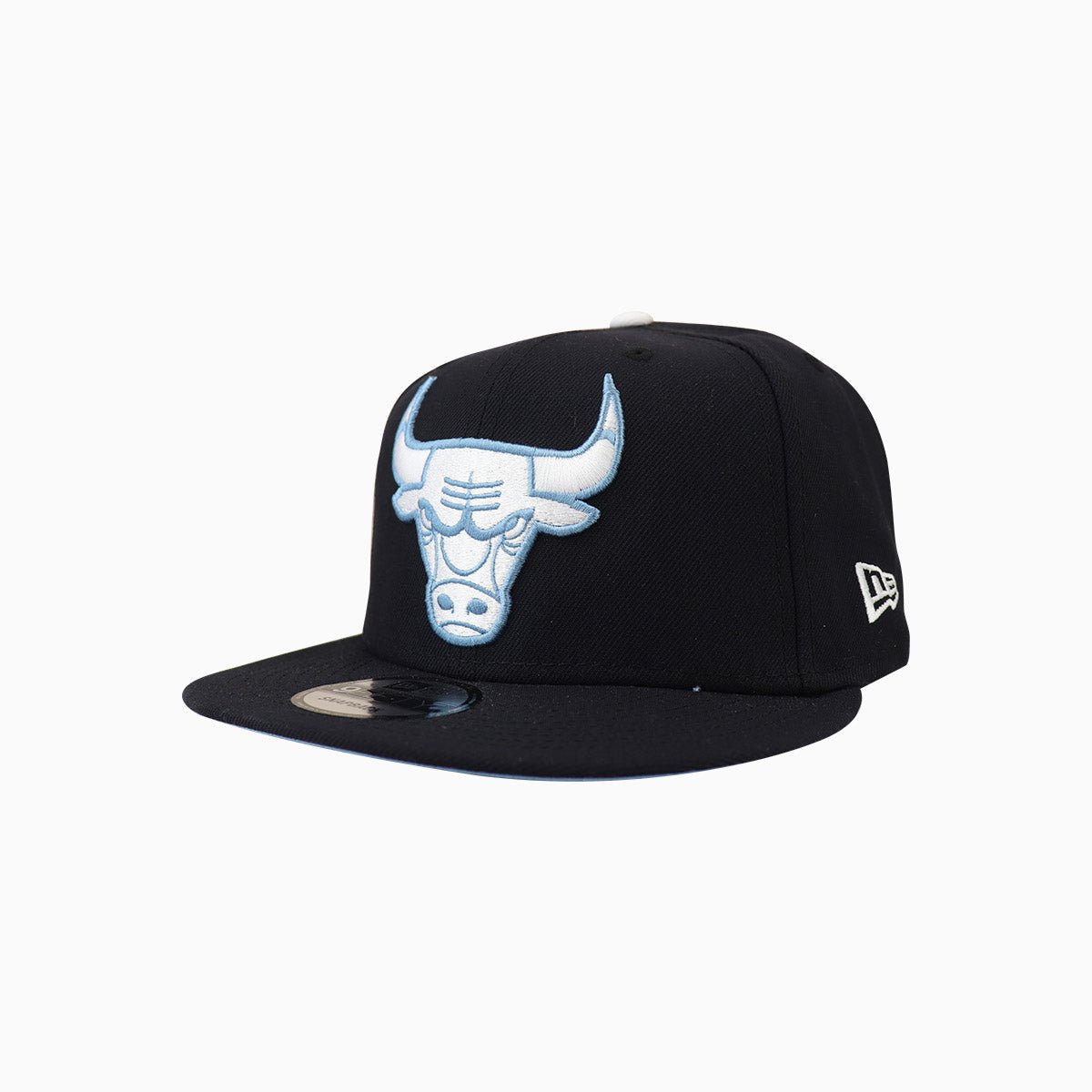 Chicago Bulls 6X World Champions NBA 9Fifty Snapback Hat - Official NBA Licensed Adjustable Cap for Men & Women - Perfect for Basketball Games, Streetwear Fashion & Sports Fans