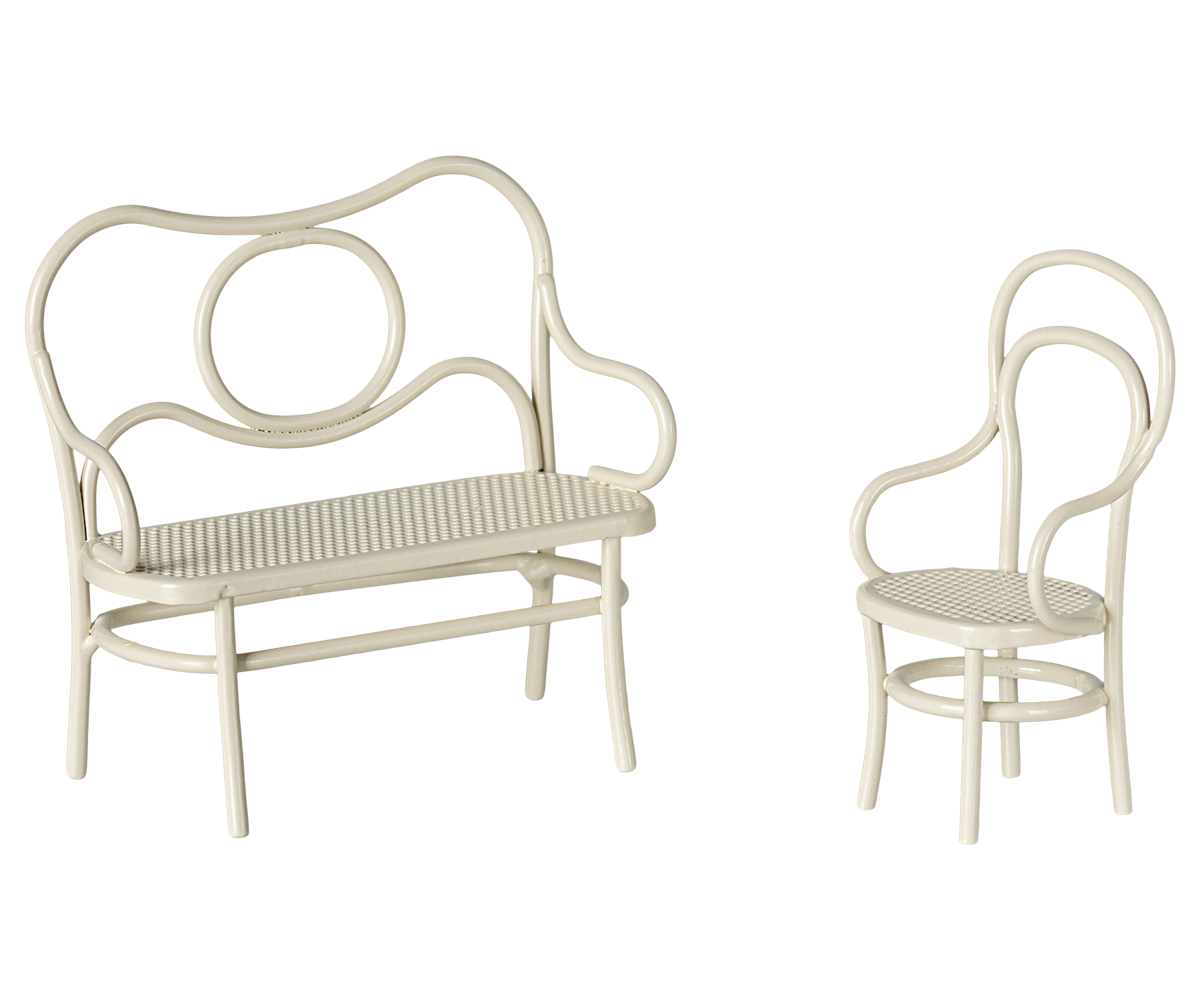 Off White Mouse Café Set - Miniature Coffee Cups & Saucers for Mouse Figurines - Perfect for Dollhouse, Fairy Garden & Miniature Displays