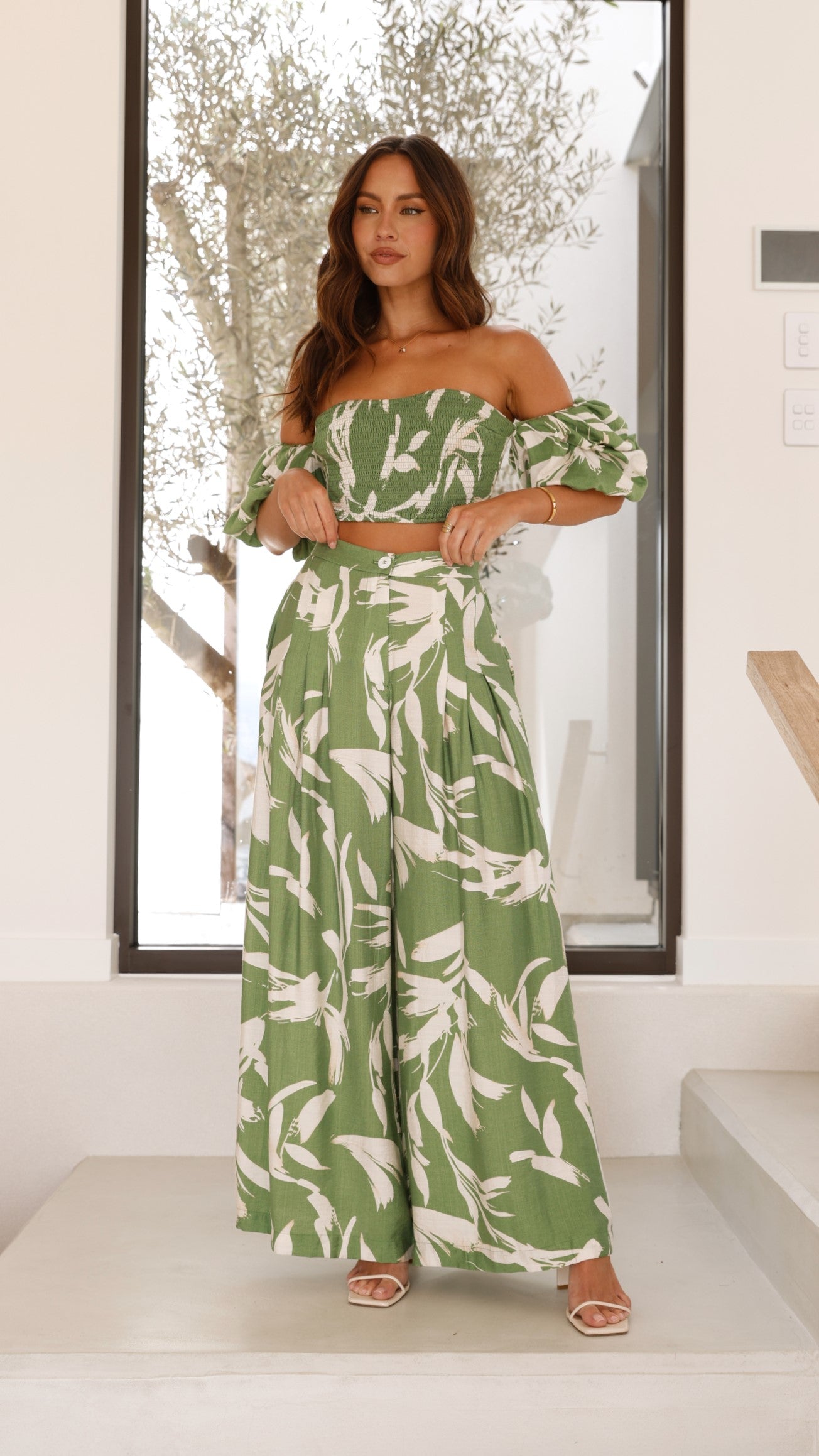 Callison Women's Green Print Crop Top and Pants Set - Stylish Matching Outfit for Casual Wear, Yoga, and Summer Fashion