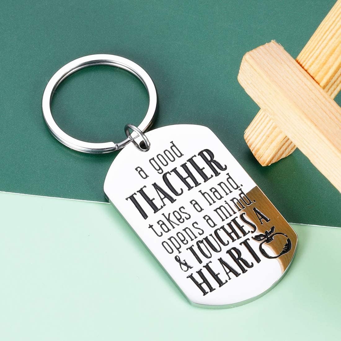 Personalized Teacher Appreciation Gifts - Thoughtful Keychain for Educators, Principals, Graduation, Retirement & Back to School - Perfect Thank You Gift for Women & Men (Birthday, Thanksgiving, Wedding) - Ideal for Classroom Celebrations & Staff Recognition Events