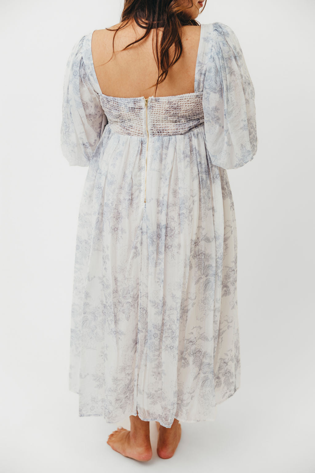Harlow Maxi Dress - Light Blue Floral Maternity Dress | Bump Friendly & Size Inclusive (S-3XL) | Perfect for Pregnancy, Beach Vacations & Summer Weddings