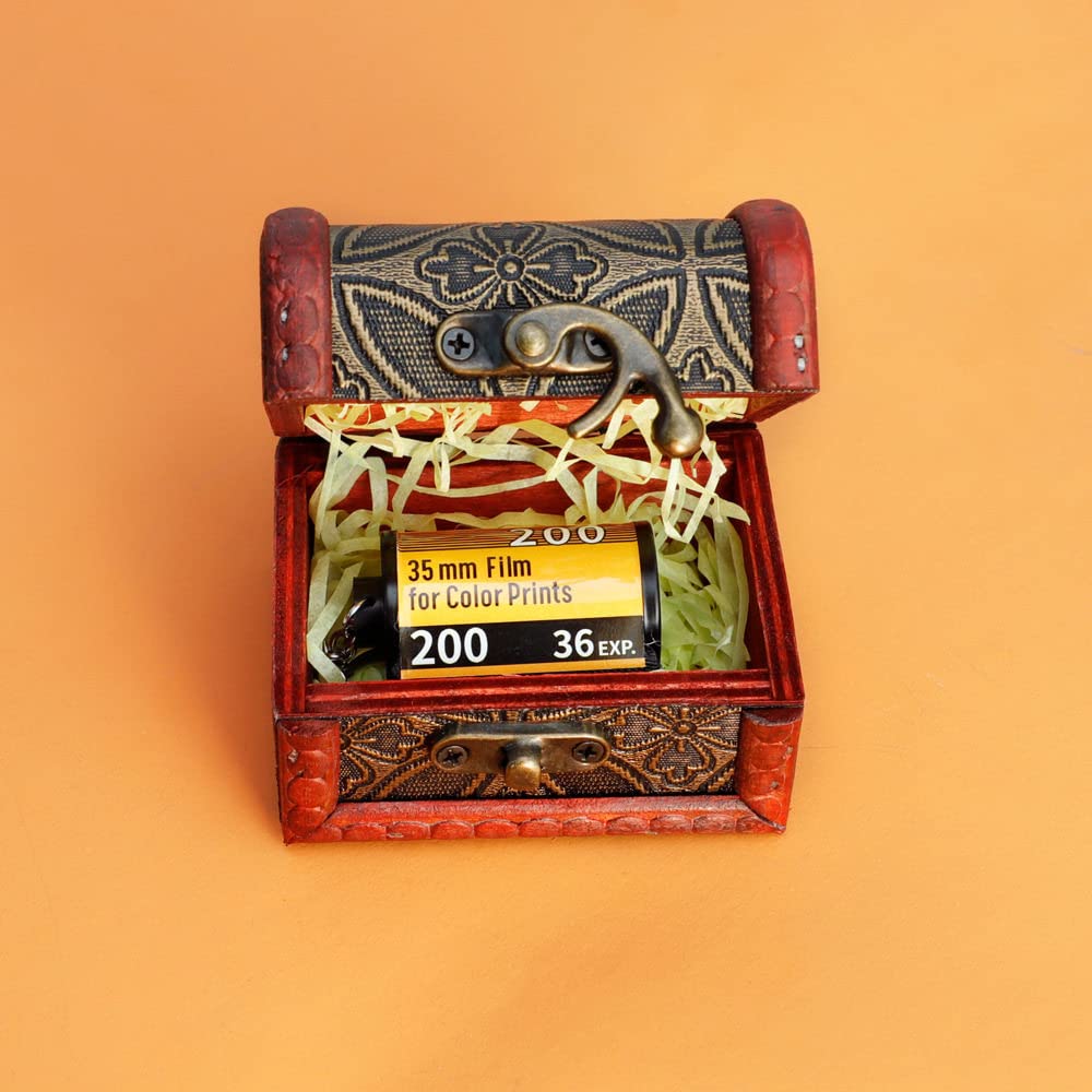 Custom Camera Film Keychain - Personalized Photo Film Roll Key Ring, Retro Colorful Reel Album for Anniversary, Mother's Day Gift - Perfect for Preserving Memories, Travel Souvenirs & Unique Photo Gifts