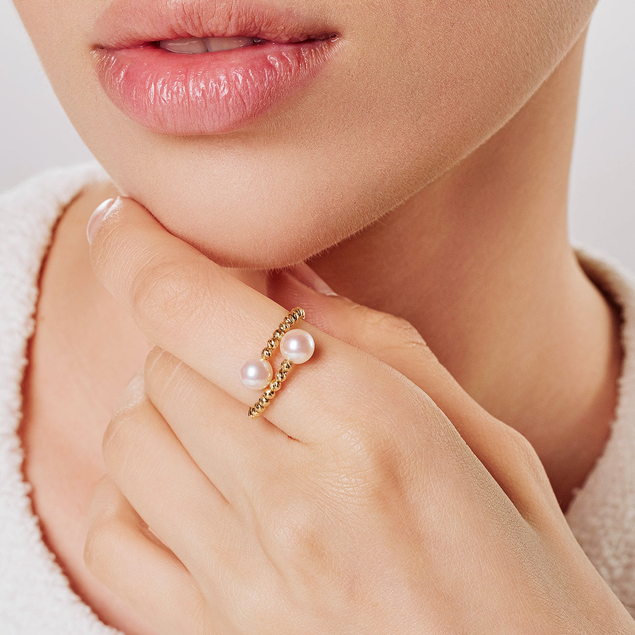 18K Solid Gold Akoya Pearl Ring for Women - Elegant Pearl Jewelry Gift for Anniversary, Birthday & Special Occasions | KR00101