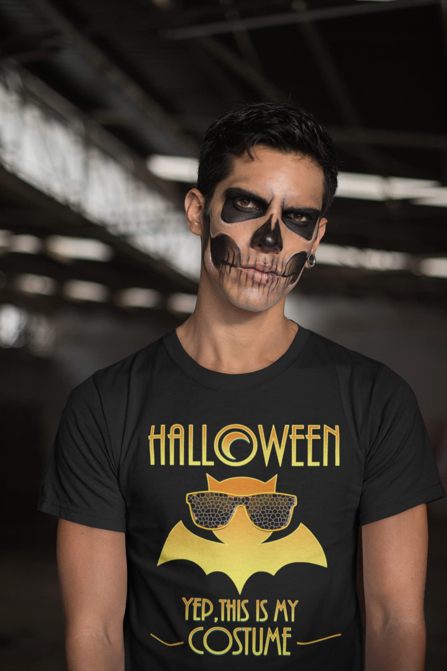 Funny Halloween T-Shirts for Men - Spooky Bat Design Halloween Shirts - Perfect for Costume Parties & Trick or Treating
