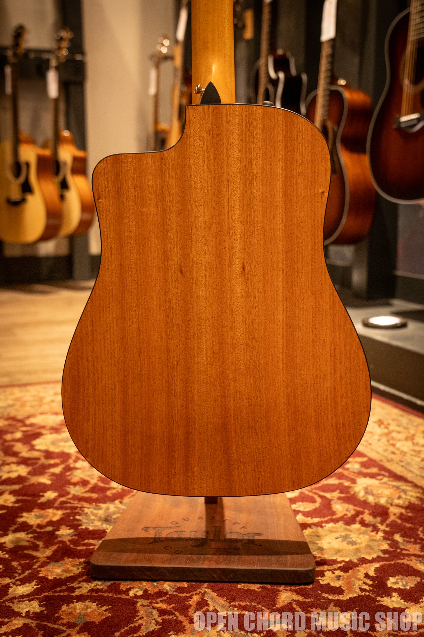 Taylor 150ce 12-String Dreadnought Acoustic Guitar (Natural) - Premium Solid Spruce Top & Mahogany Back/Sides - Perfect for Live Performances, Studio Recording & Fingerstyle Playing (Serial: 2206044479)