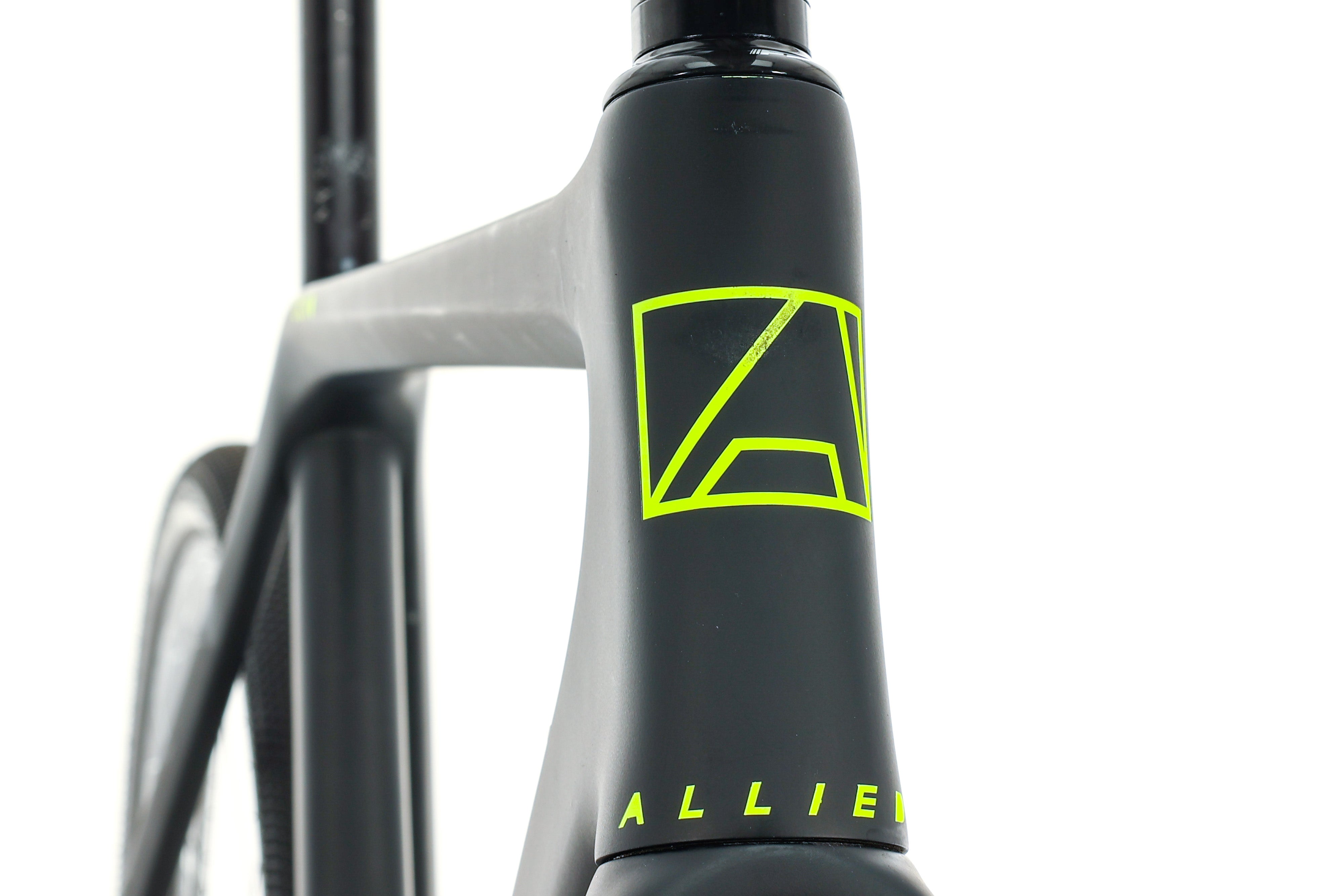 2021 Allied Echo Ultegra Di2 Road Bike - Lightweight Carbon Frame, Shimano Electronic Shifting - Perfect for Competitive Racing & Endurance Road Cycling (Size Small)