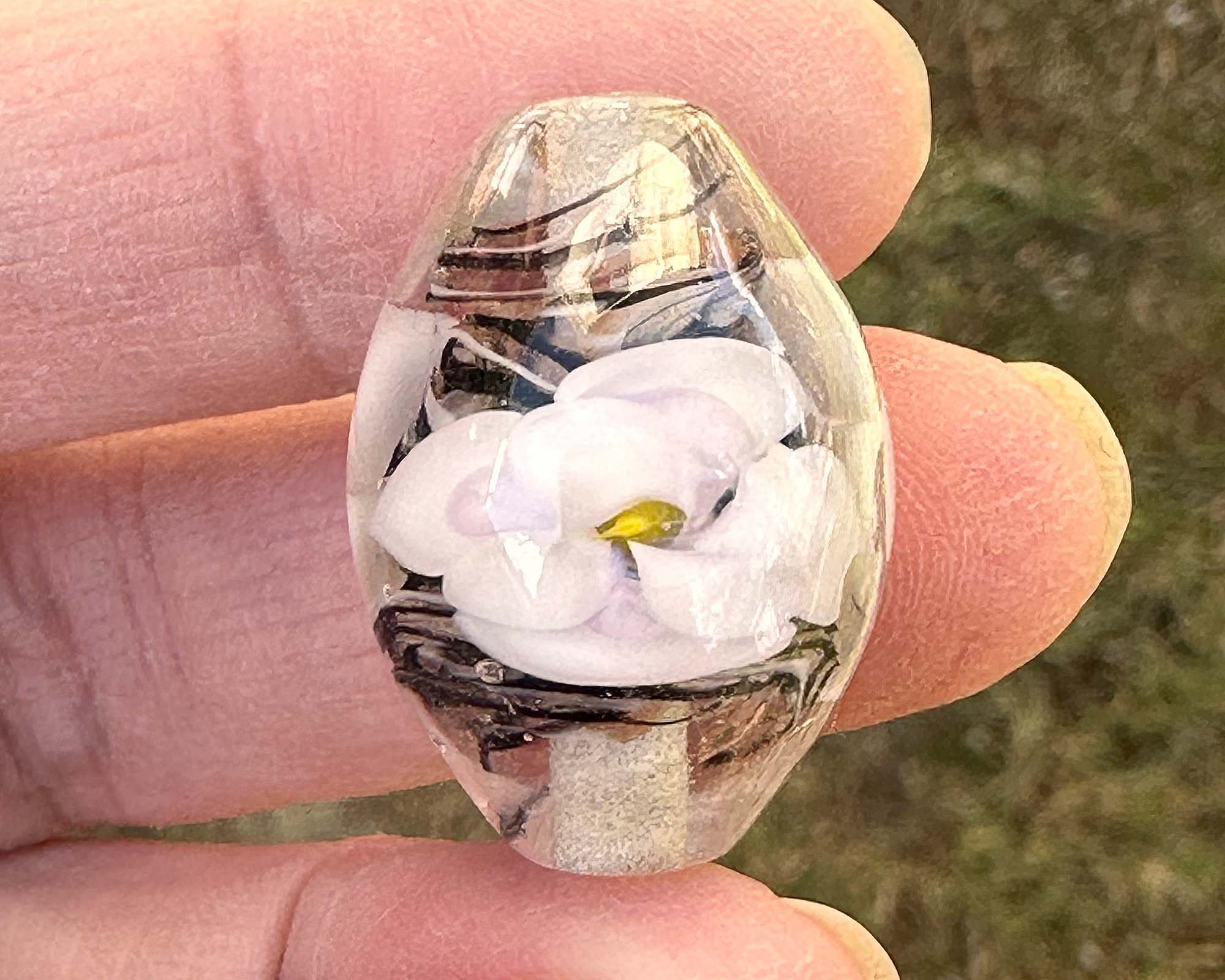 White Floral Shimmer Lampwork Focal Bead SRA - Handmade Glass Bead for Jewelry Making, DIY Crafts & Beading Projects - Perfect for Necklaces, Bracelets & Earrings