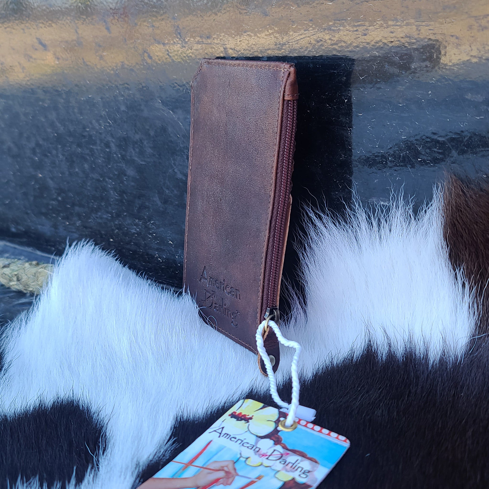 American Darling Painted Feathers Cardholder - Stylish & Compact Wallet for Credit Cards, ID & Cash | Perfect for Women's Night Out, Travel & Everyday Use