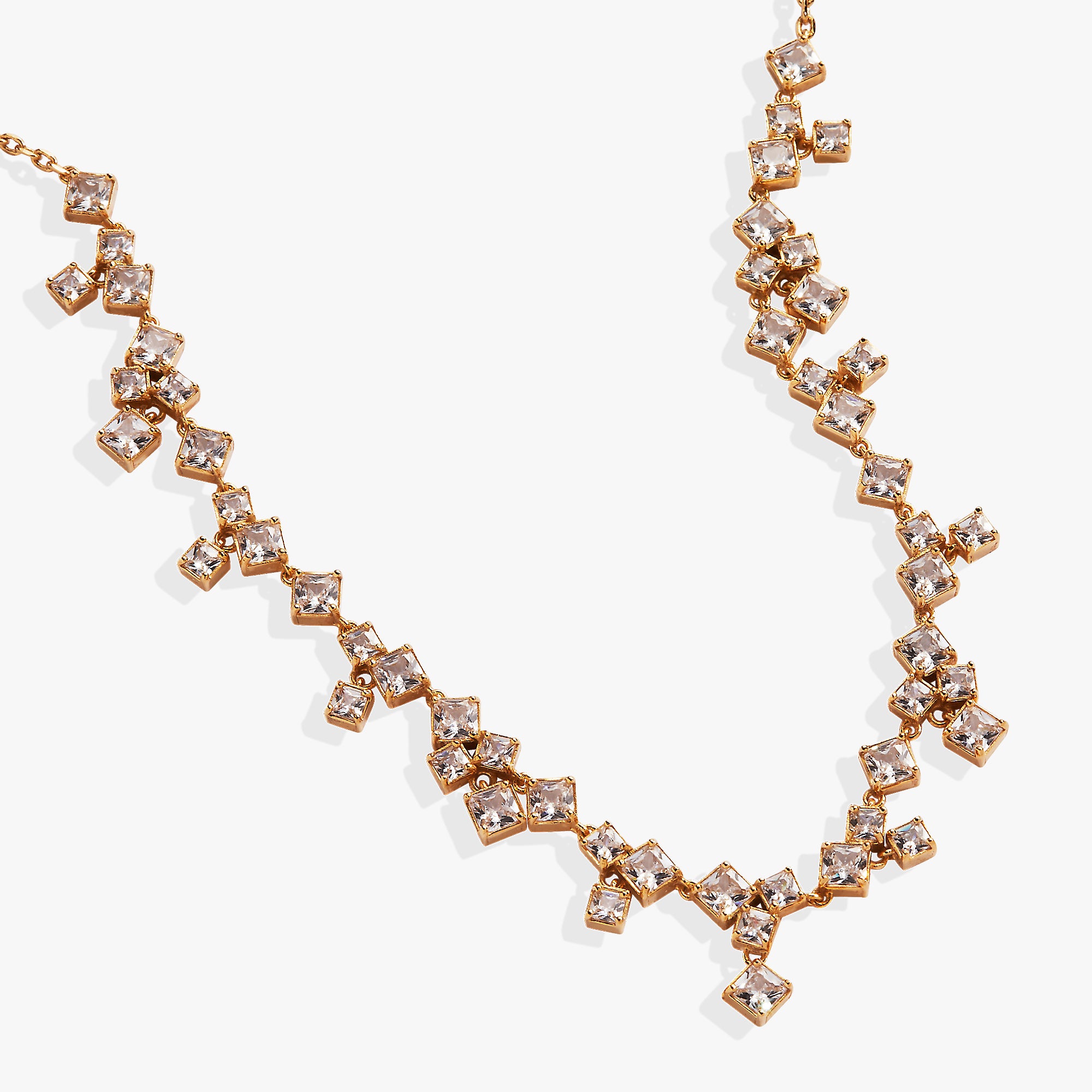 Elegant Crystal Chandelier Necklace for Women - Sparkling Dangling Pendant Jewelry Gift for Party, Wedding & Evening Events