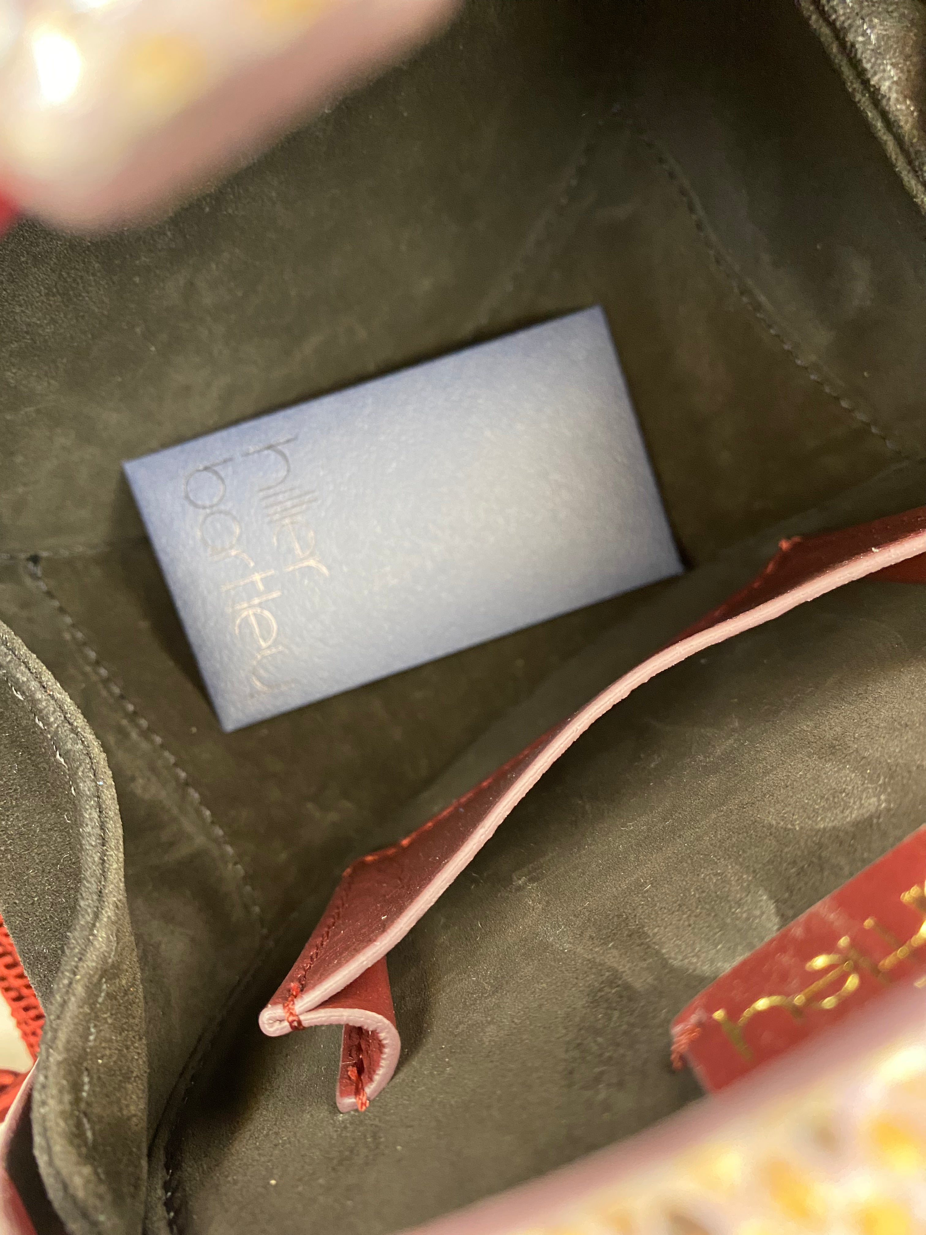 Stylish Crossbody Bag with Collar Box Design - Perfect for Everyday Use, Travel, and Work Commute
