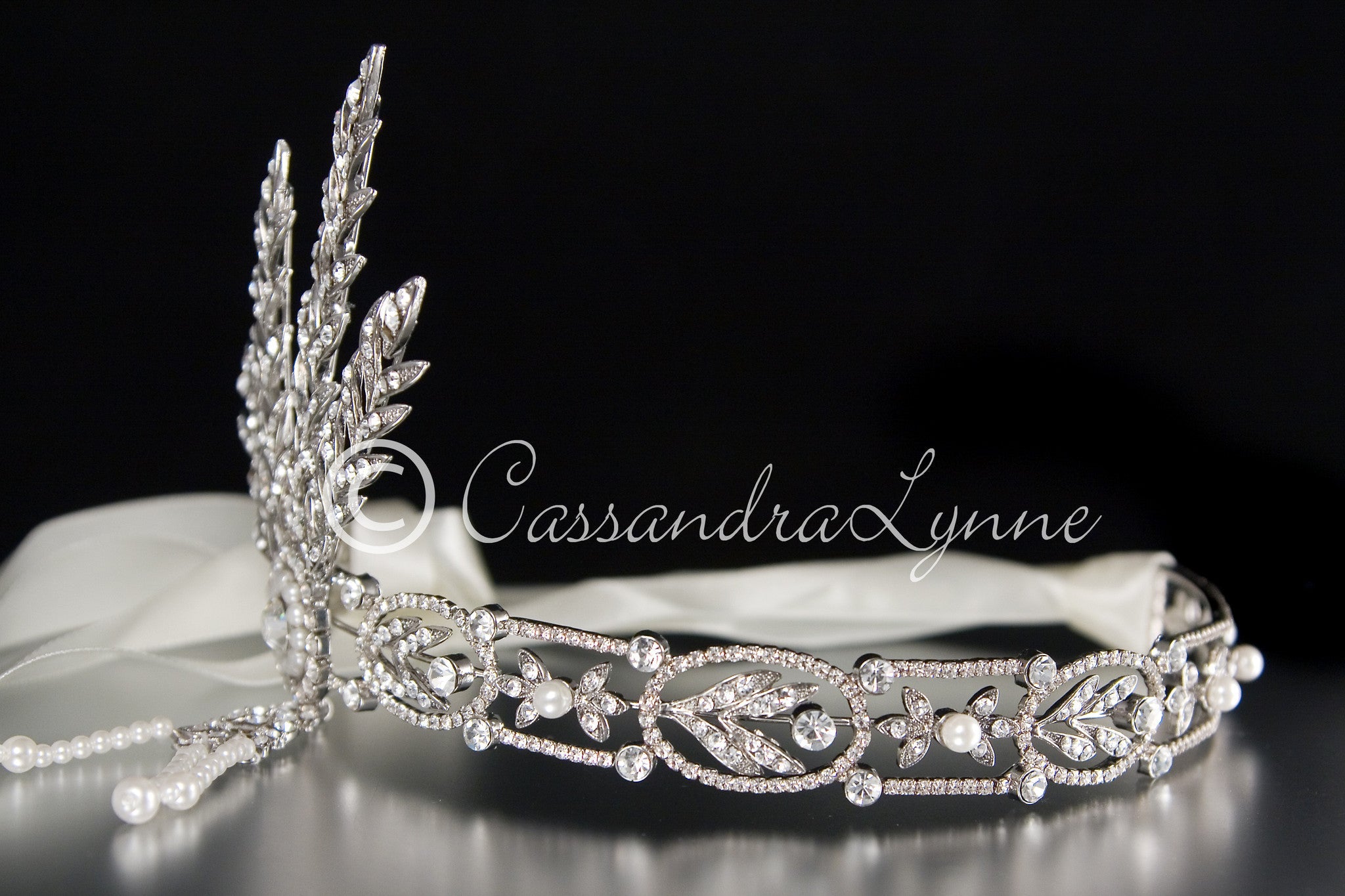 Great Gatsby Wedding Headpiece Headband with Rhinestones and Pearls | Vintage 1920s Flapper Bride Hair Accessory | Perfect for Roaring 20s Theme Weddings, Costume Parties & Gatsby Events