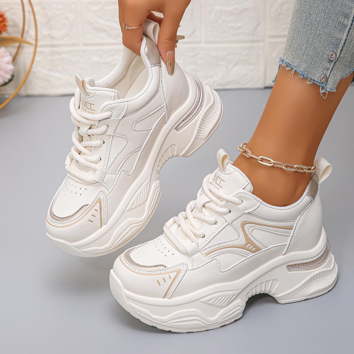 Women's Chunky Platform Sneakers 2024 | Trendy Leather Dad Shoes for Women | Comfortable & Stylish Walking Shoes for Casual Outfits & Streetwear Fashion