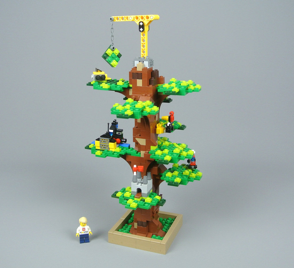 LEGO 4000026 LEGO House Tree of Creativity Exclusive Building Set - Creative Gift for Kids & Adults, Perfect for Home Decor & LEGO Collector's Display