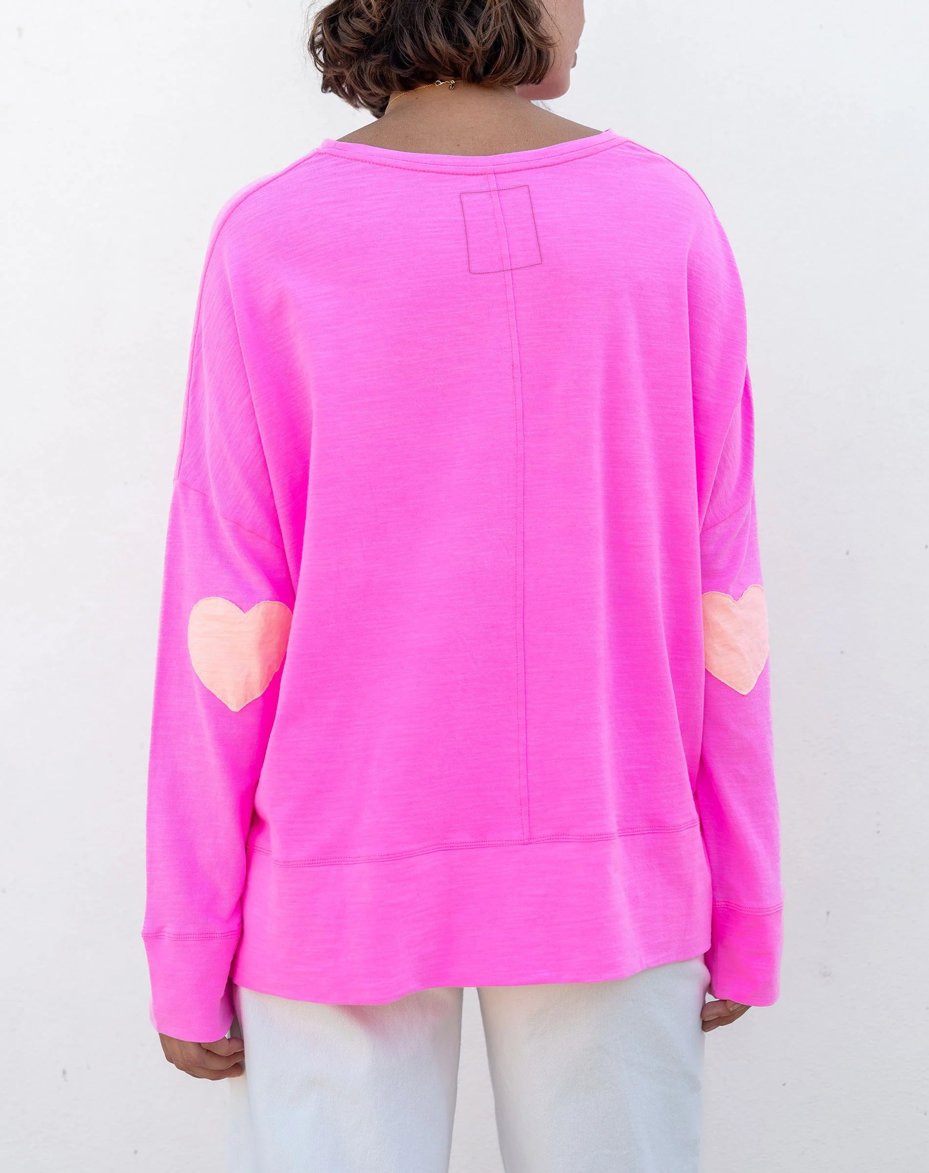 Amour Appliqué Long Sleeve T-Shirt for Women - Elegant Embroidered Top for Casual & Date Nights - Perfect for Fall & Winter Fashion