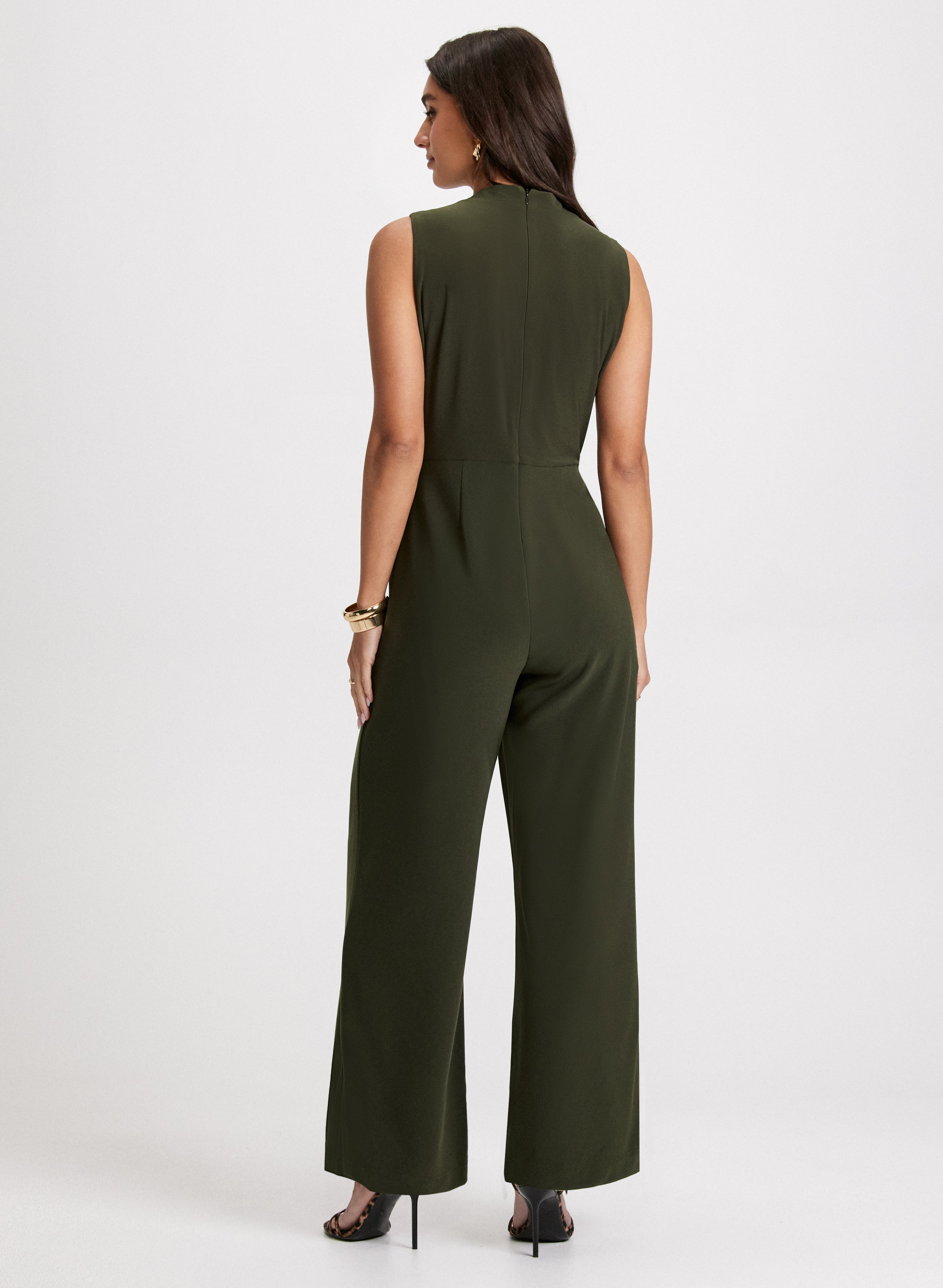 Women's Fashion Crossover Sleeveless Jumpsuit Romper - Summer Casual Outfit for Beach, Party & Vacation
