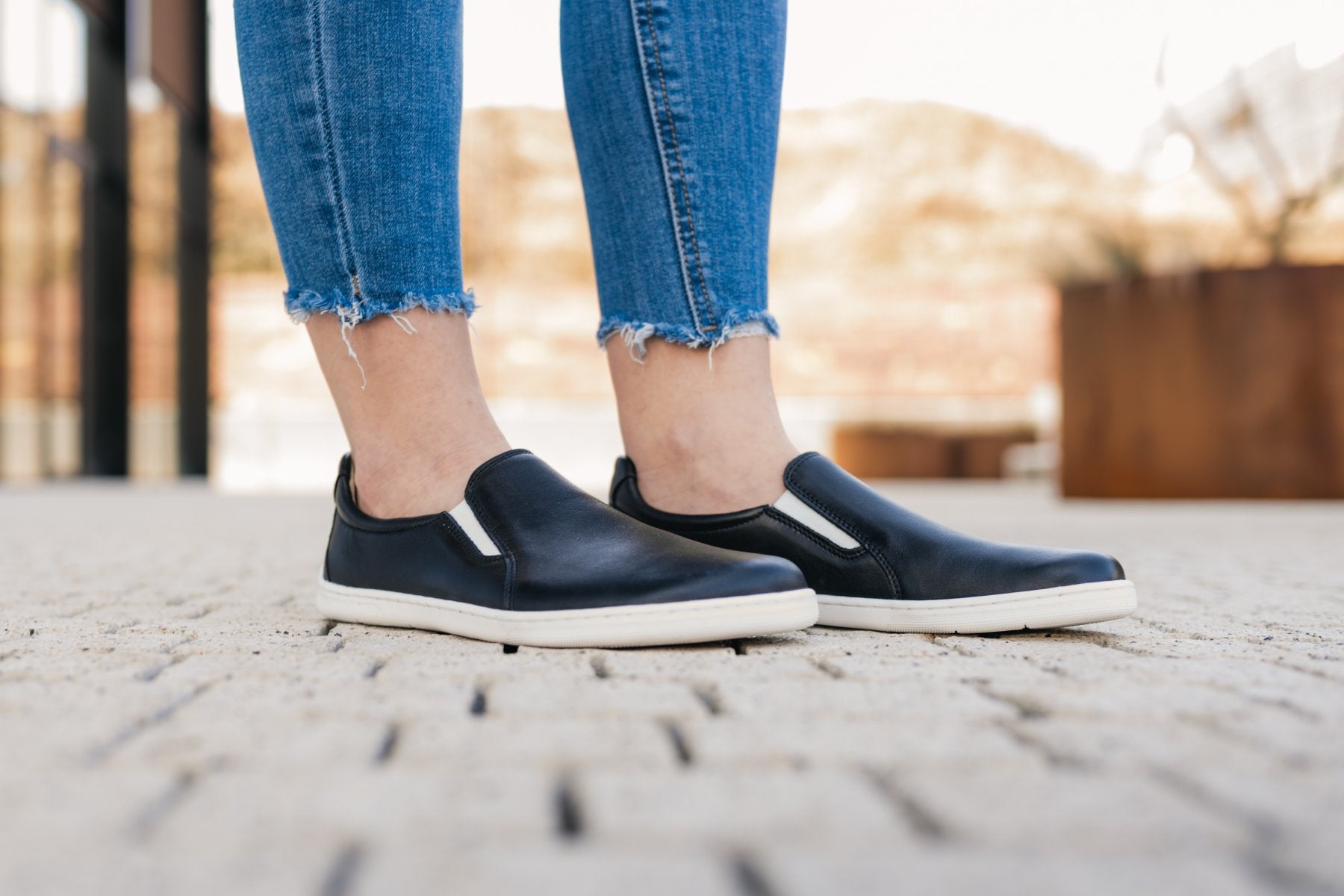 Barefoot Sneakers for Men & Women - Be Lenka Eazy Neo Minimalist Shoes in Black & White - Lightweight & Flexible for Running, Walking & Everyday Comfort