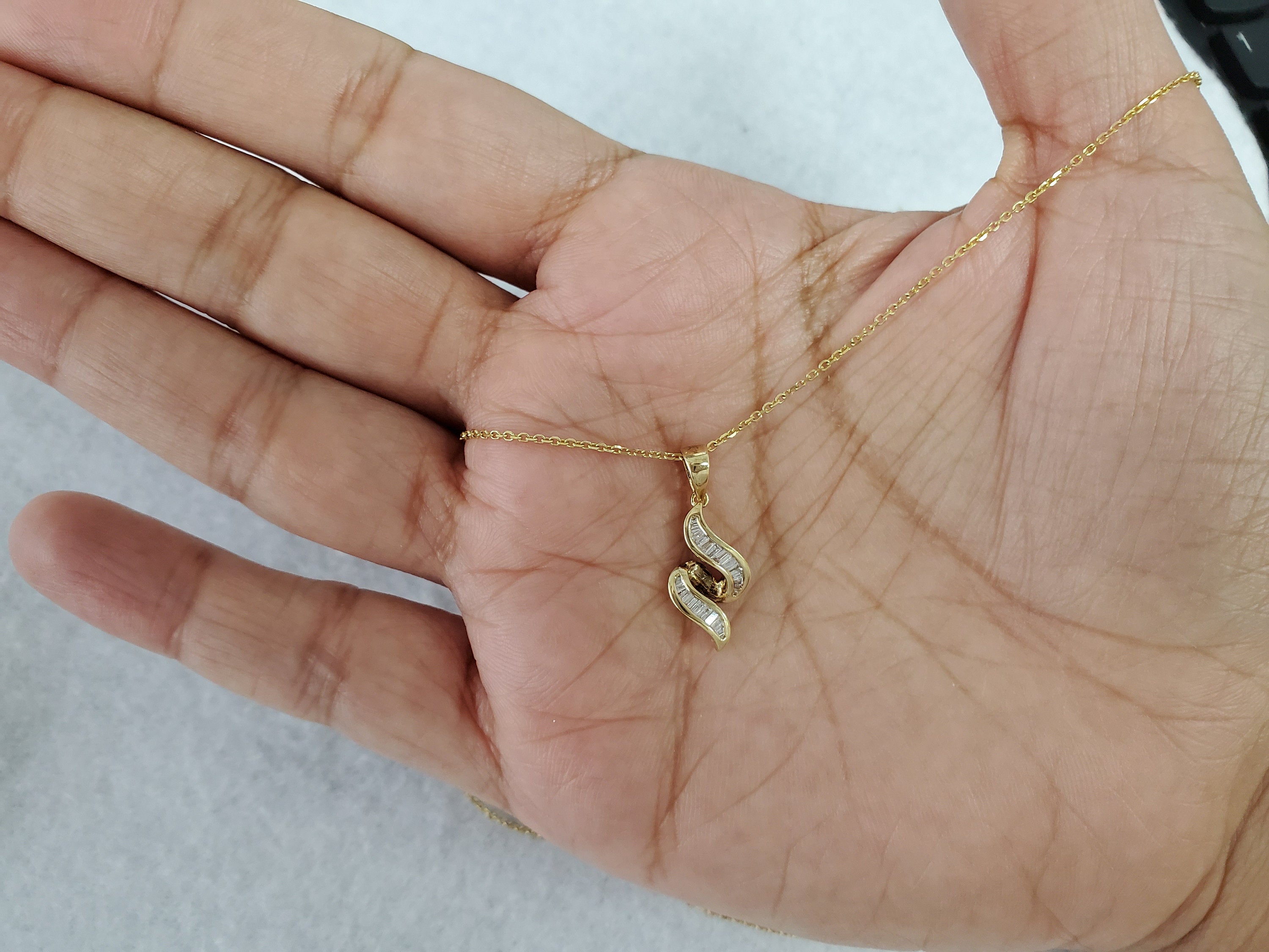 14K Yellow Gold Diamond Baguette Pendant Necklace - 0.24cttw Genuine Diamond Jewelry for Women, Perfect for Anniversary Gifts, Valentine's Day & Special Occasions